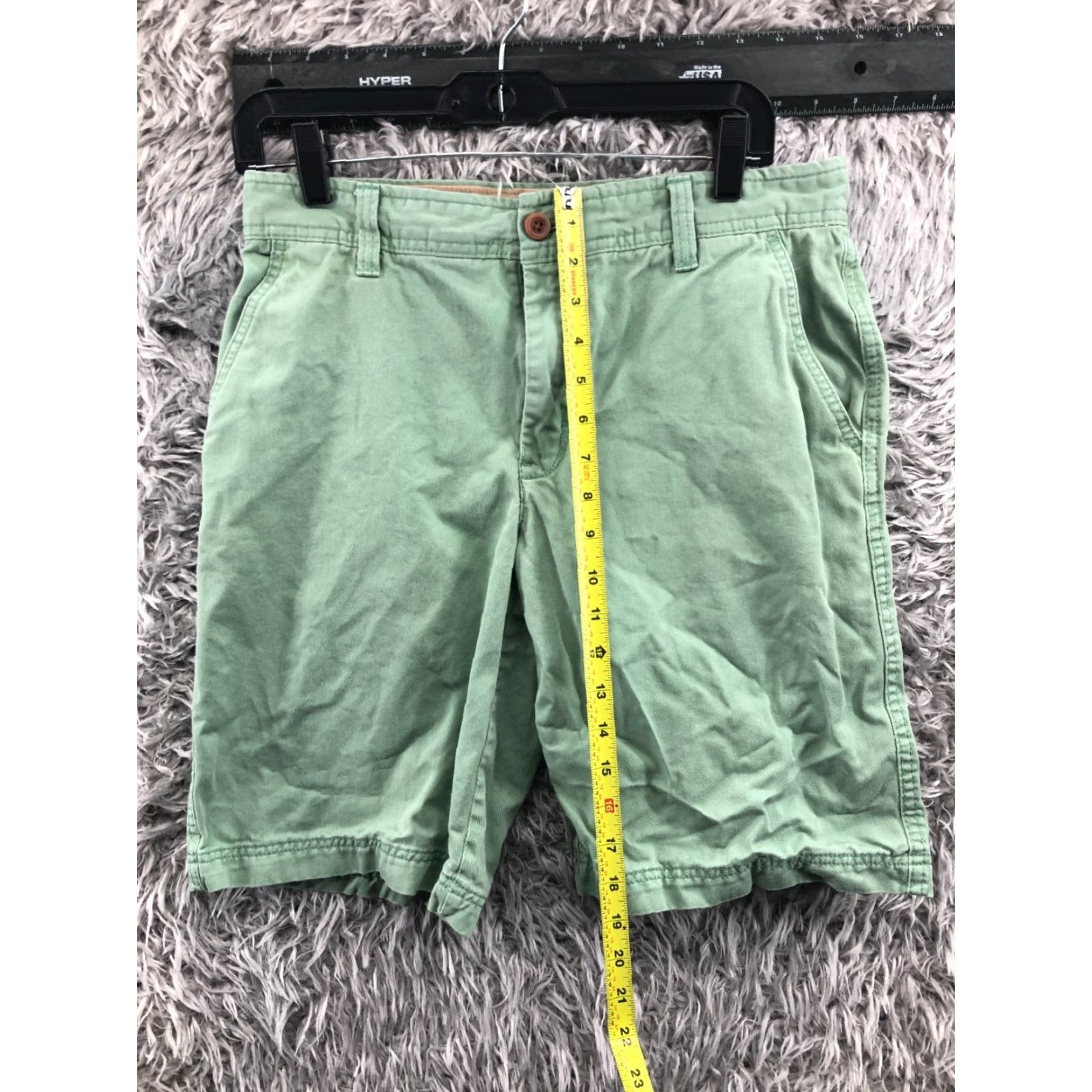 Izod IZOD Chino Shorts Mens 30 Mid Rise Medium Wash Green Color 5-Pocket Design Casual Cab Heft? Size US 30 / EU 46 - 3 Thumbnail