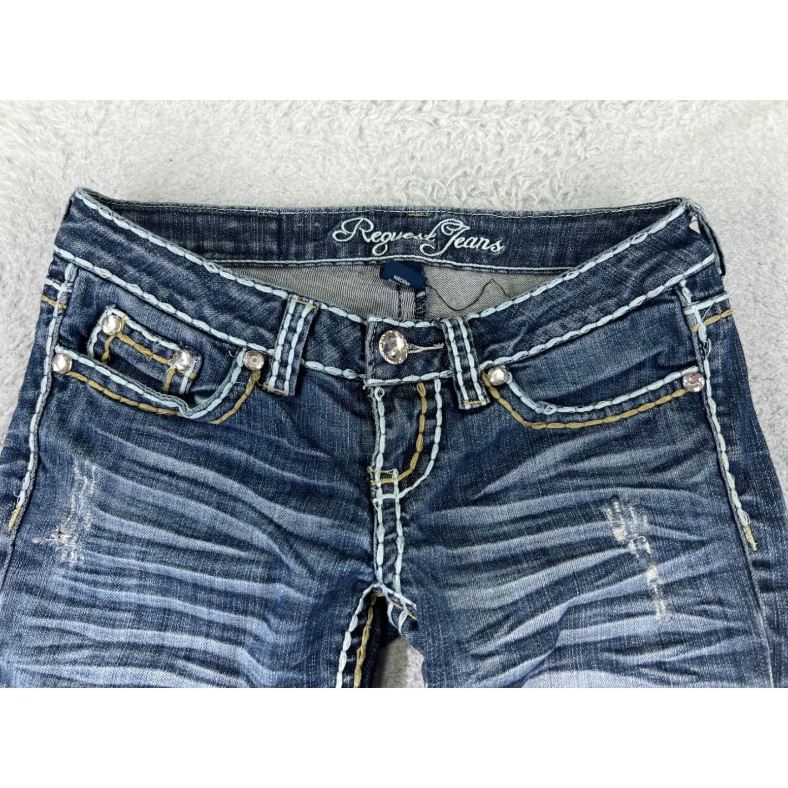 Vintage Request Jeans Pants Womens 3 Blue Distressed Embroidered 27x31 Denim Straight Jeans Womens 3 Blue Distressed Embroidered 27x31 Size 26" / US 2 / IT 38 - 4 Thumbnail