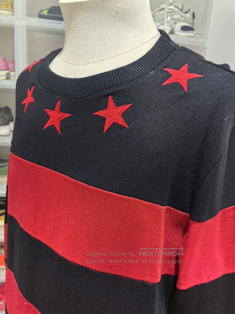 Givenchy Givenchy Classic Black and Red Five-Star Sweatshirt Size US M / EU 48-50 / 2 - 4 Thumbnail