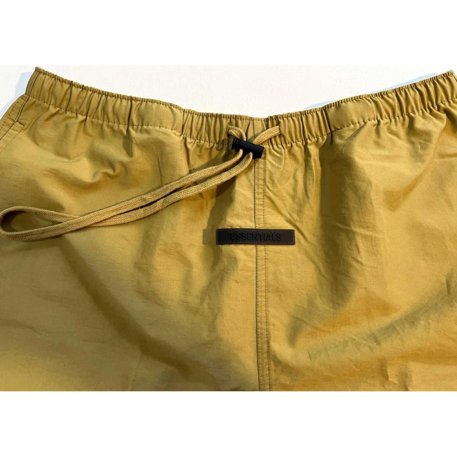 Fear of God Fear of God Essentials Men's Volleyball Shorts Amber S Size US 29 - 7 Thumbnail