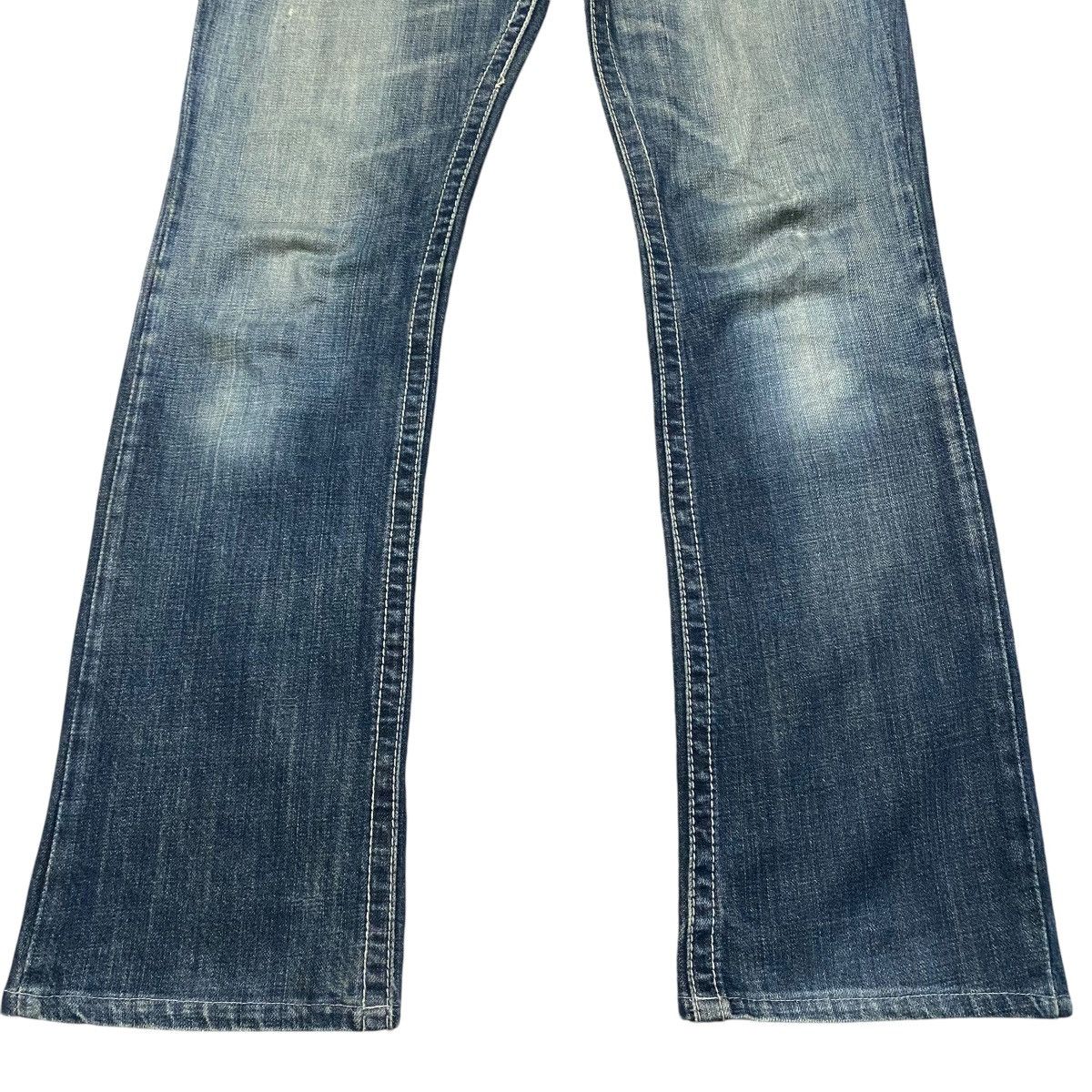 semanticdesign Semantic Design Twin Guns Denim Flare Jeans Distressed Size US 32 / EU 48 - 7 Thumbnail