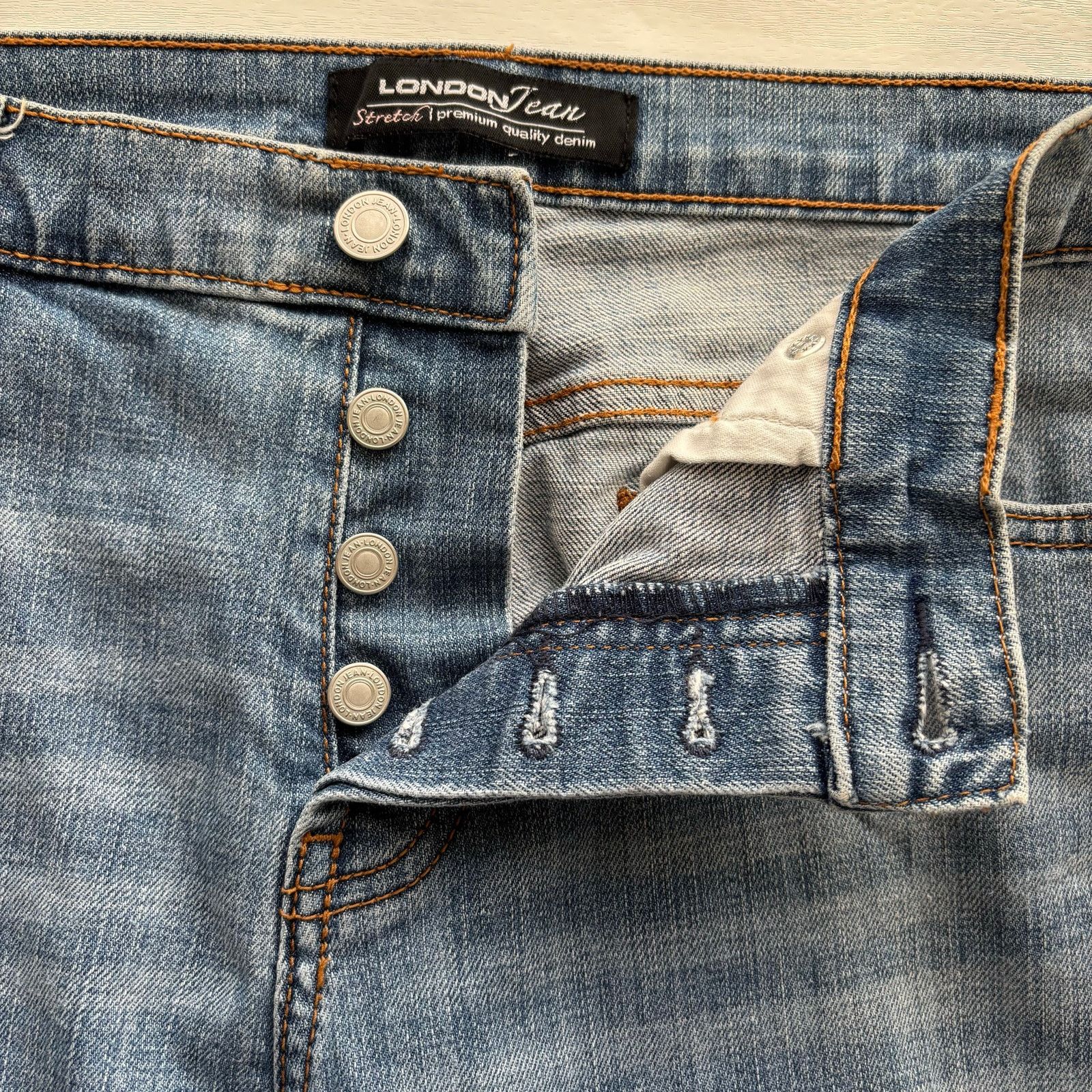 Other London Jean Light Wash Bootcut Jeans Size 10 Size 32" / US 10 / IT 46 - 10 Thumbnail