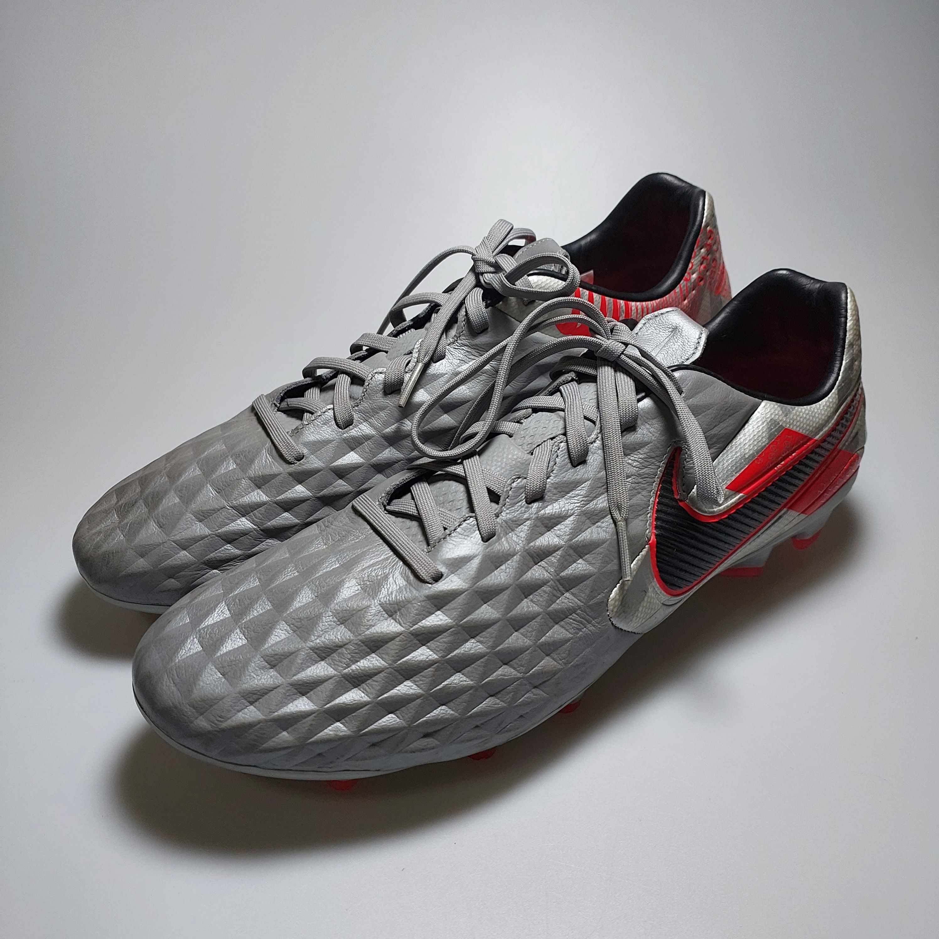Nike Tiempo Legend 8 Pro FG 'Metallic Grey Crimson' US12 UK11 Size US 12 / EU 45 - 1 Thumbnail