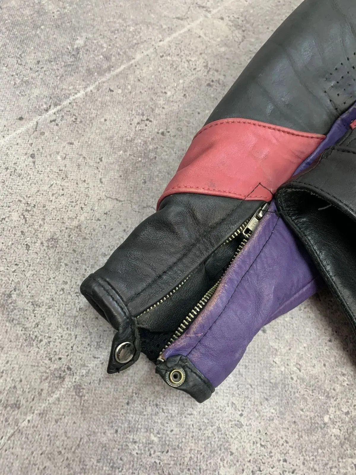 Genuine Leather VINTAGE Racing Leather Jacket Vintage MOTO Biker Size US L / EU 52-54 / 3 - 6 Thumbnail