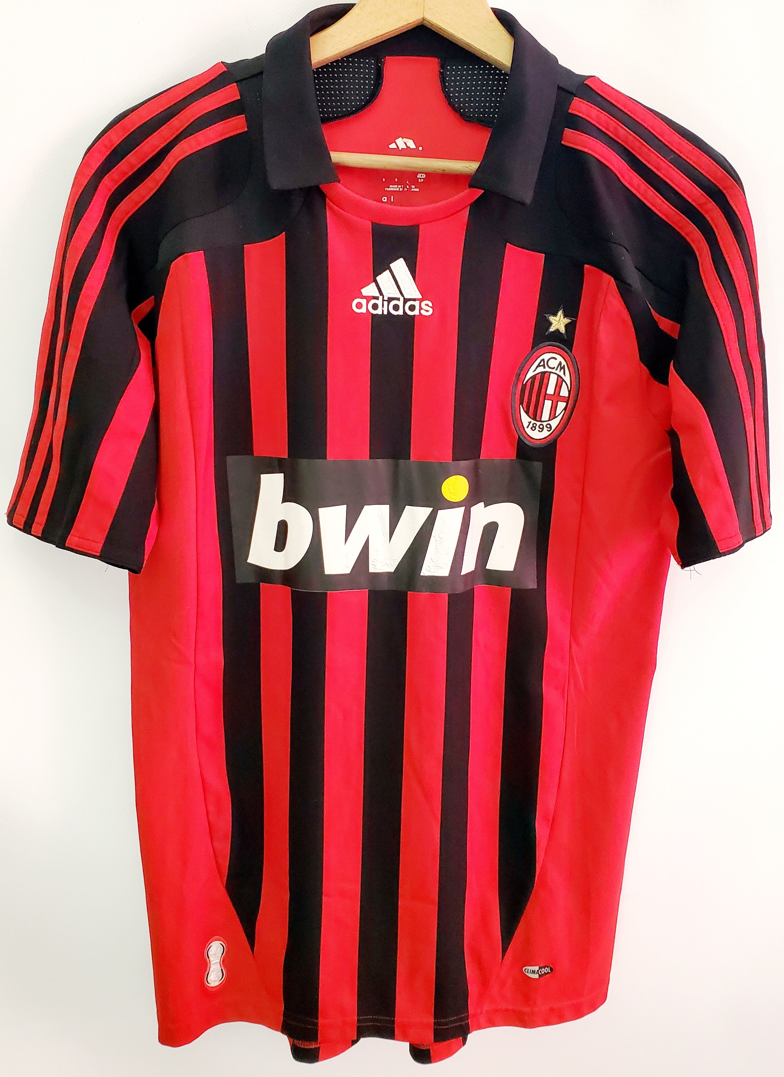 Adidas × Vintage Vintage 2007-08 AC Milan Home Shirt Kaka #22 soccer jersey S Size US S / EU 44-46 / 1 - 3 Thumbnail