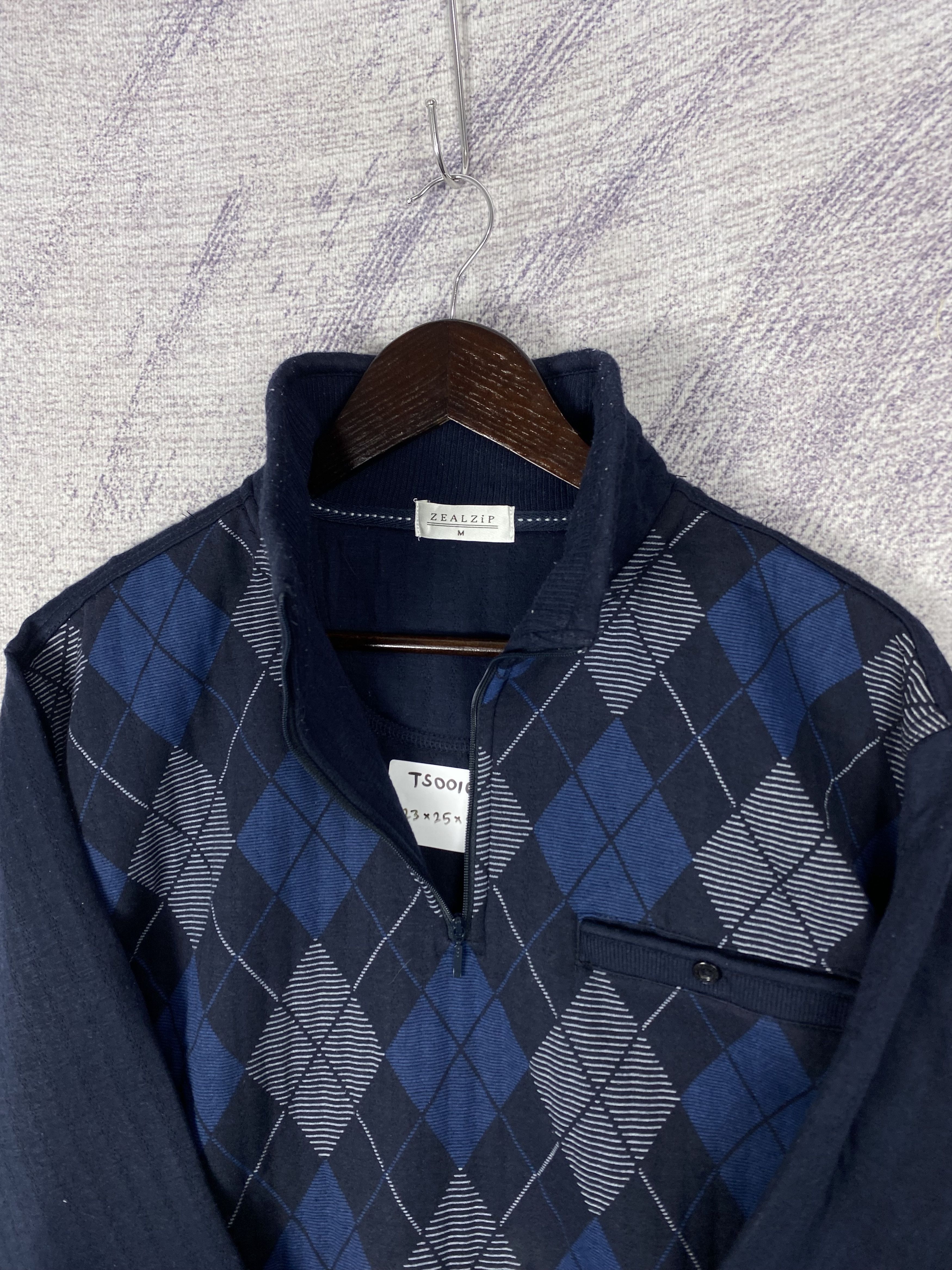 Japanese Brand Vintage Japanese Brand Half Zipper Argyle Style Sweatshirts Size US M / EU 48-50 / 2 - 5 Thumbnail