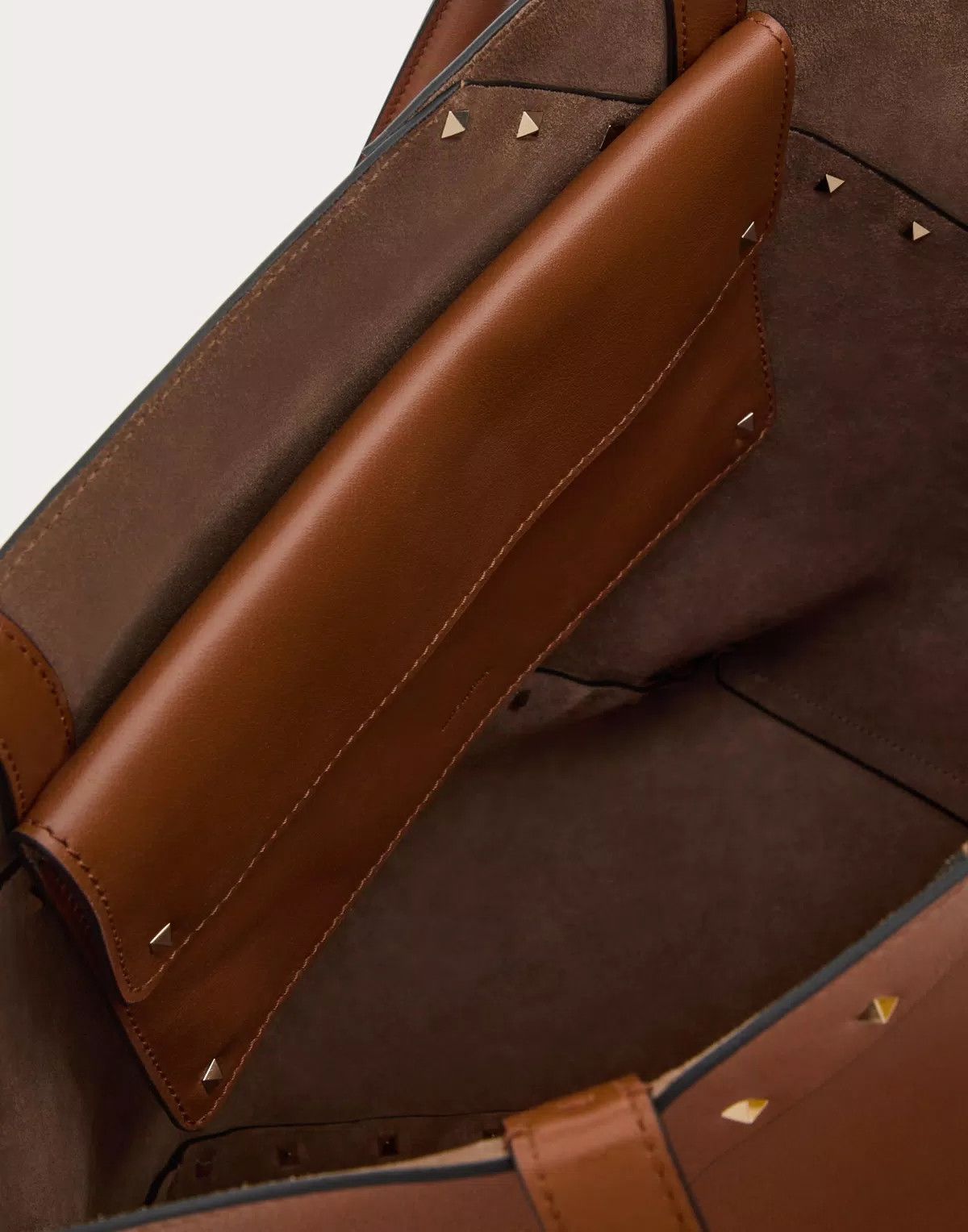 Valentino oc11z0725 Size:OS/ Wispy Shopping Bag In Calfskin in Brown Size ONE SIZE - 6 Thumbnail