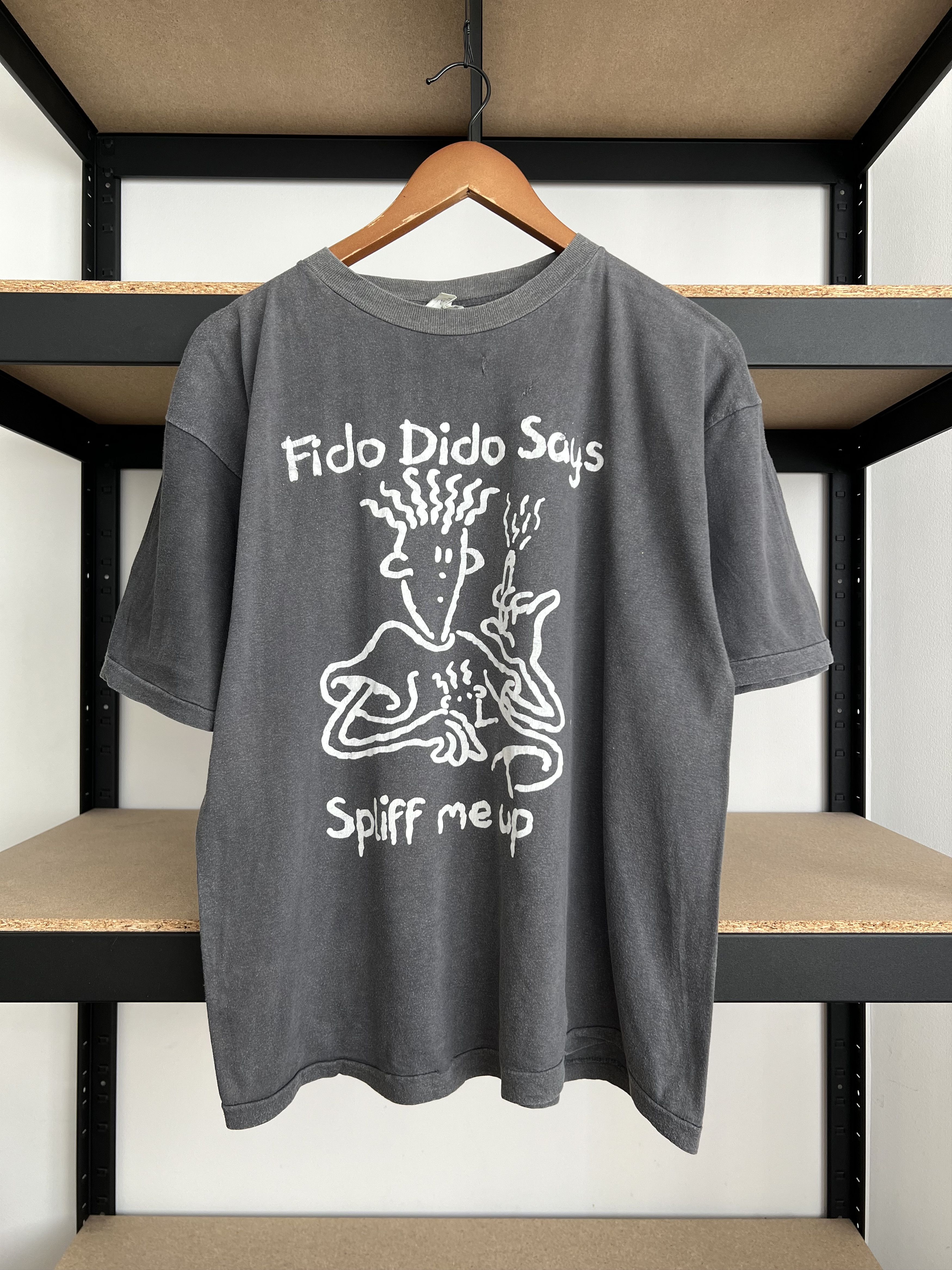 Cartoon Network Vintage 90s Fido Dido Cartoon Sun Faded Black T-shirt Size US L / EU 52-54 / 3 - 1 Thumbnail