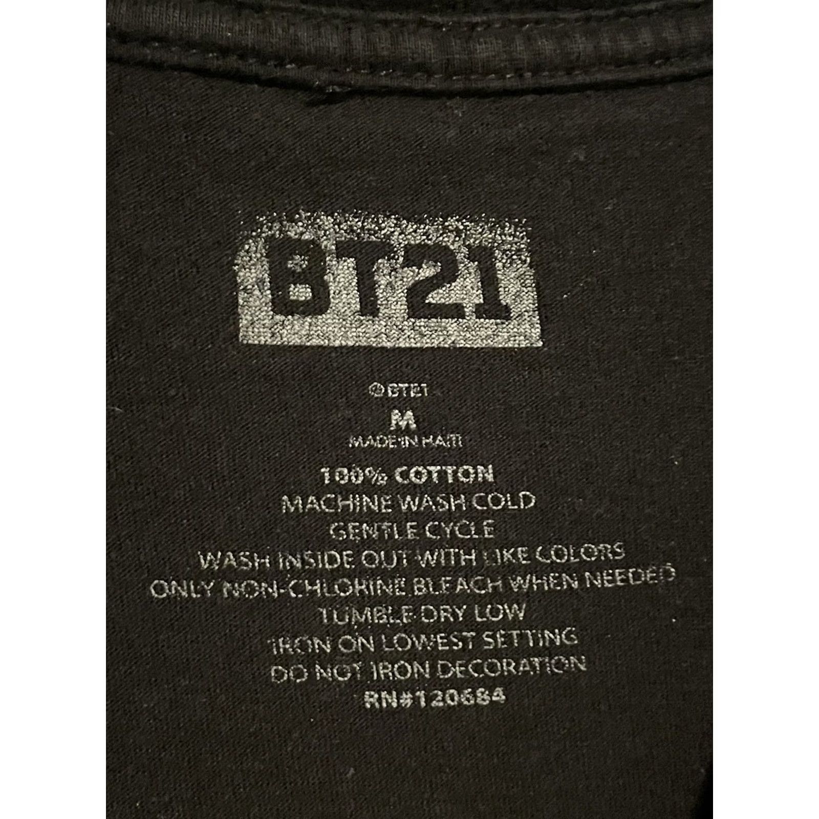 Vintage BT21 Mang T-Shirt Black Graphic Tee M Mens Size US M / EU 48-50 / 2 - 4 Thumbnail