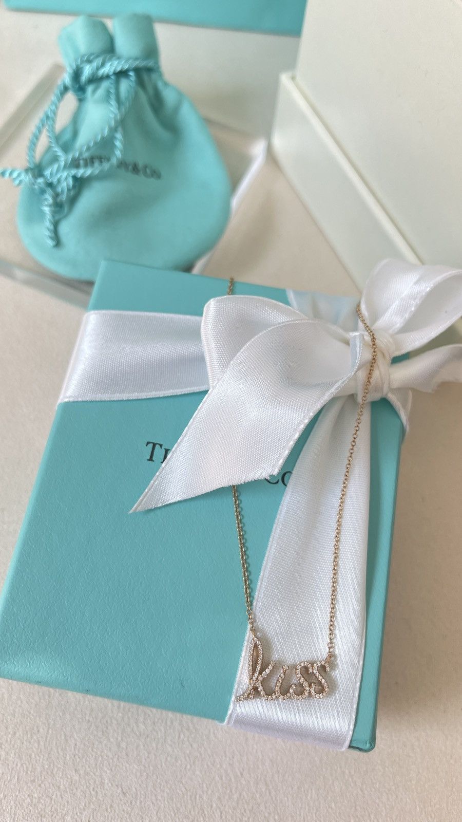 Tiffany & Co. Tiffany & Co. Graffiti Kiss Pendant RG Dia 16” NEW $4,400 Size ONE SIZE - 6 Thumbnail