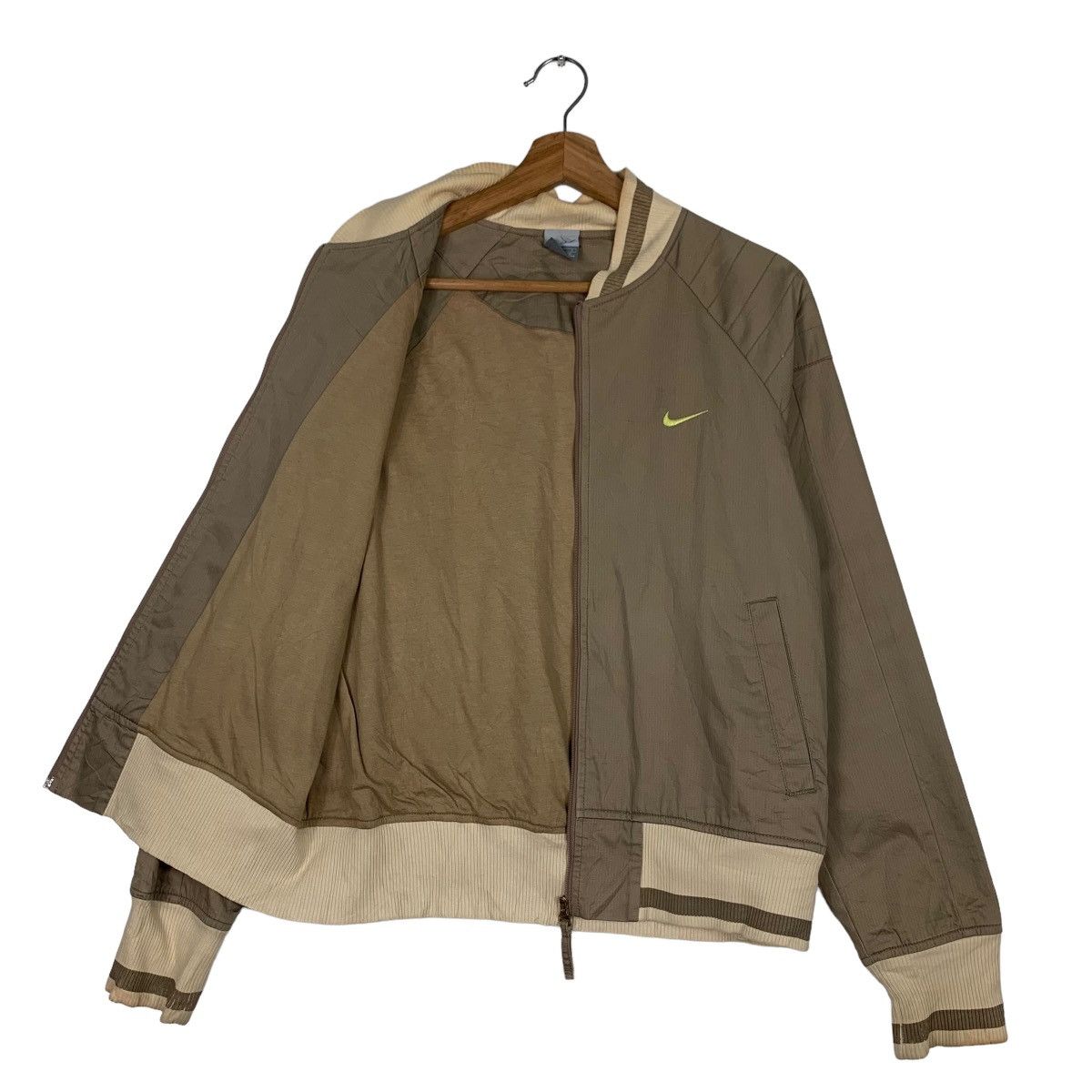 Nike NIKE Embroidery Small Logo Youth Bomber Jacket #0266-C12 Size US L / EU 52-54 / 3 - 10 Thumbnail