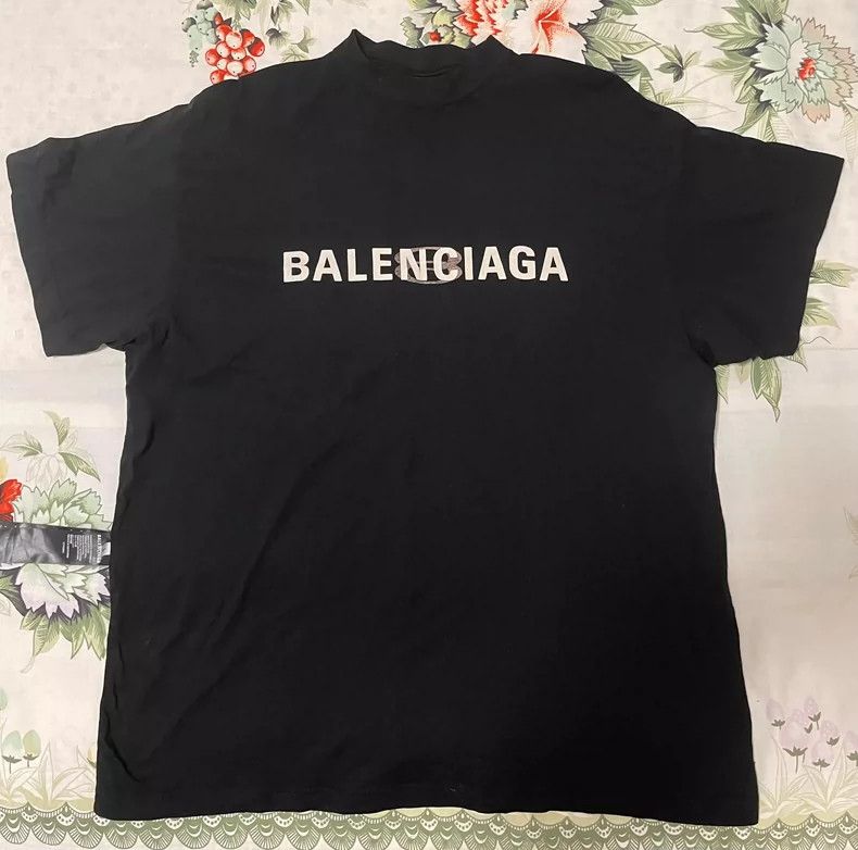 Balenciaga Balenciaga Letter Logo printed loose short sleeves 2504-Nex Size US L / EU 52-54 / 3 - 1 Thumbnail