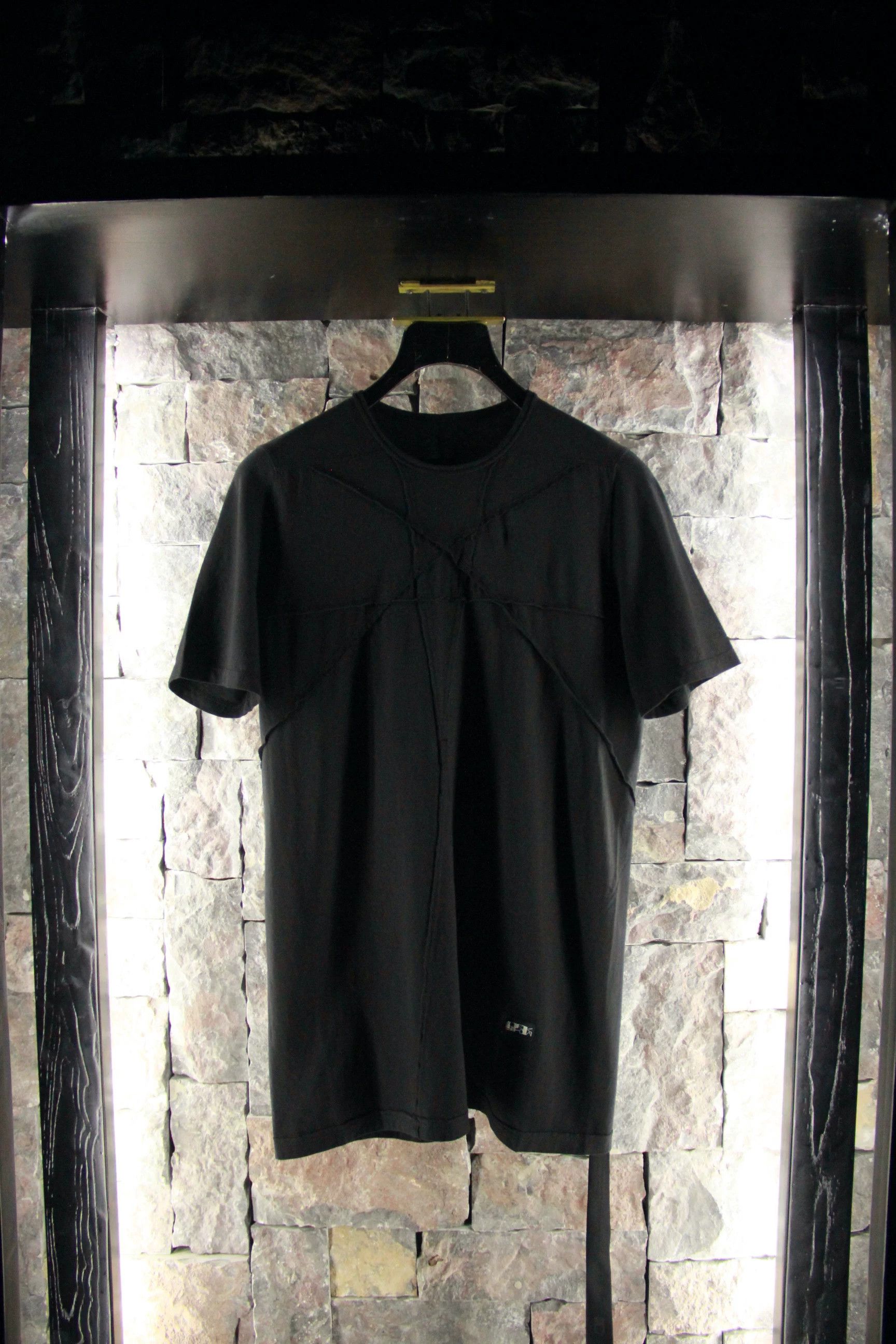 Rick Owens Rick Owens Black Short Sleeve Shirts Men xs Size US XS / EU 42 / 0 - 1 Thumbnail