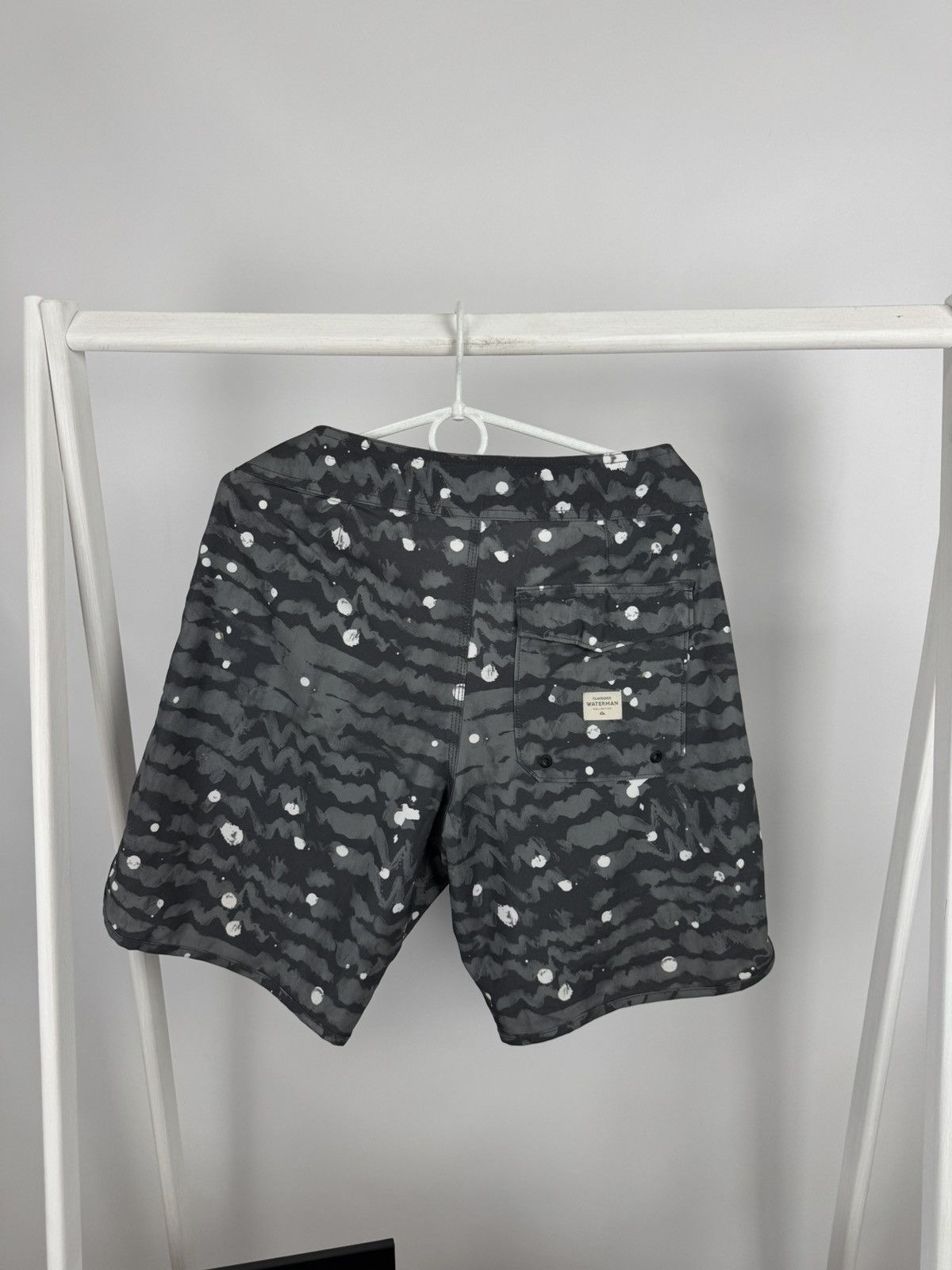 Quiksilver Quiksilver Waterman Shorts Size US 30 / EU 46 - 6 Thumbnail