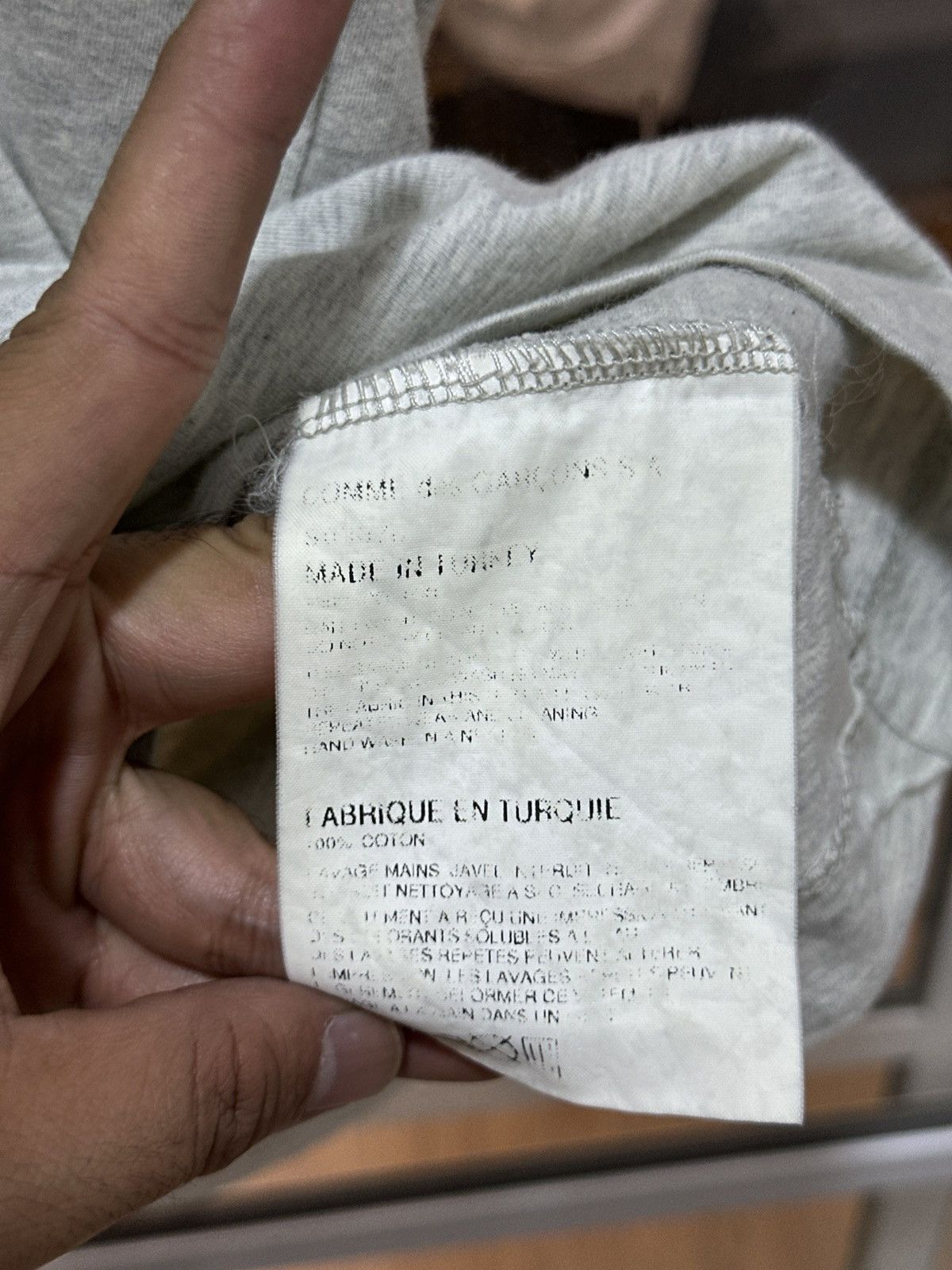Comme des Garcons SHIRT SS2001 Comme des Garcons ete “Hand” T-Shirt Size US M / EU 48-50 / 2 - 10 Thumbnail