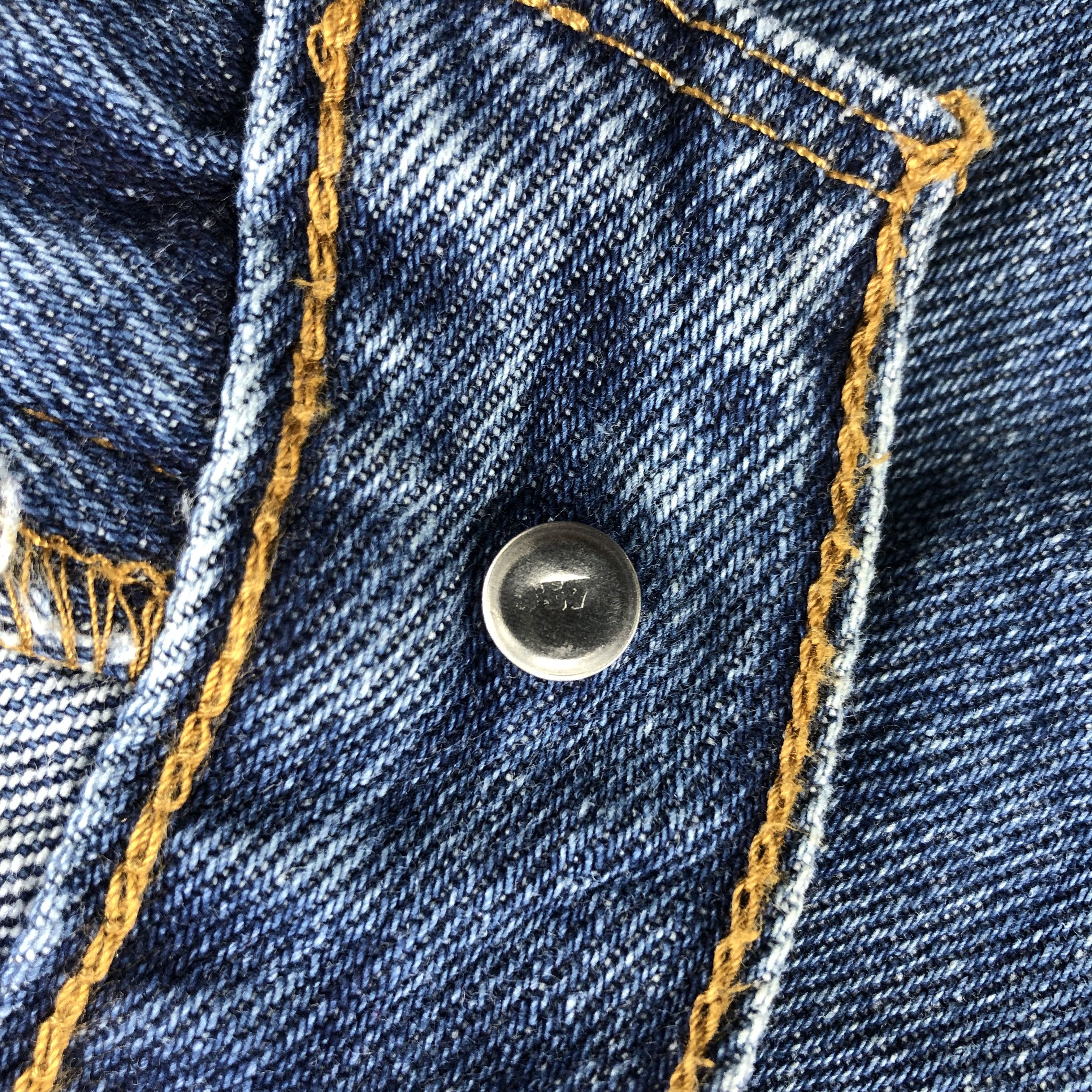 Levi's Vintage Blue Wash Levis Jeans-J2063 Size US 34 / EU 50 - 11 Thumbnail