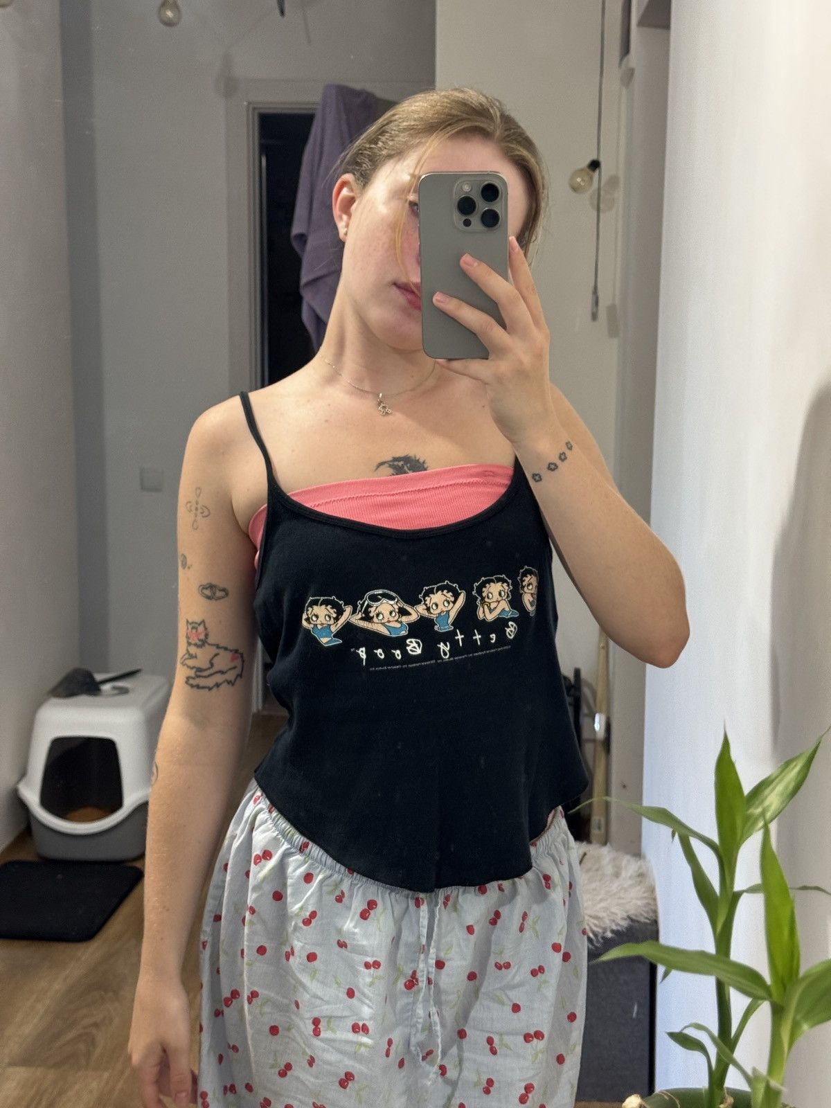 Vintage VINTAGE BETTY BOOP 2000s TANK TOP Size M / US 6-8 / IT 42-44 - 2 Thumbnail