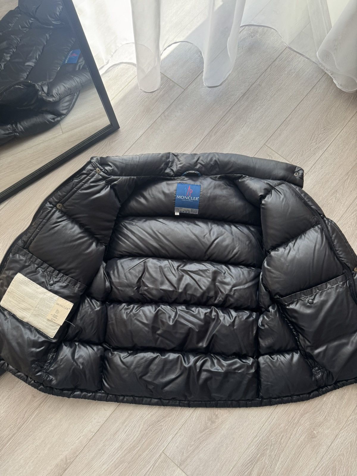 Moncler Vintage Moncler Puffer Jacket Size US S / EU 44-46 / 1 - 7 Thumbnail