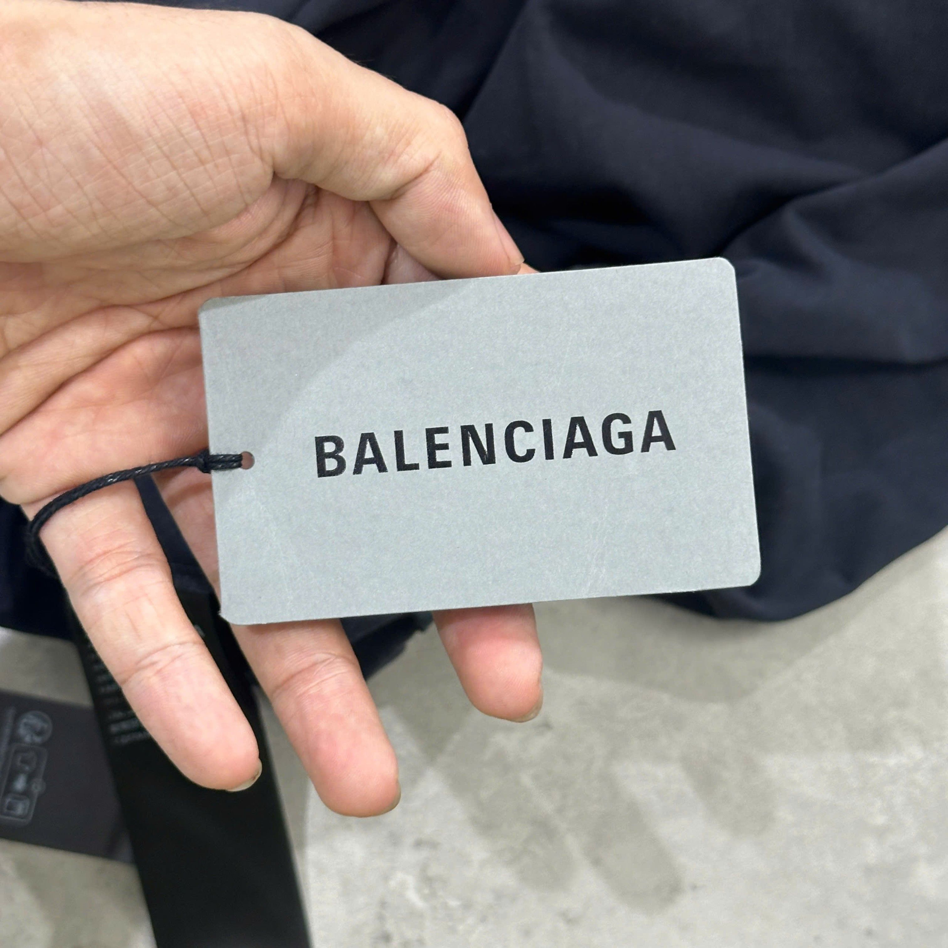 Balenciaga BALENCIAGA Men's Sponsor T Shirt Oversized Size US S / EU 44-46 / 1 - 11 Thumbnail