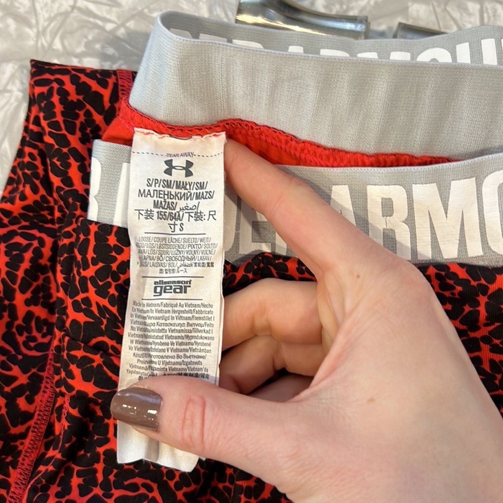 Under Armour Jogger/capri athletic bundle - Under Amour, Oakley & Kyodan Size 25" / US 0 / IT 36 - 4 Thumbnail