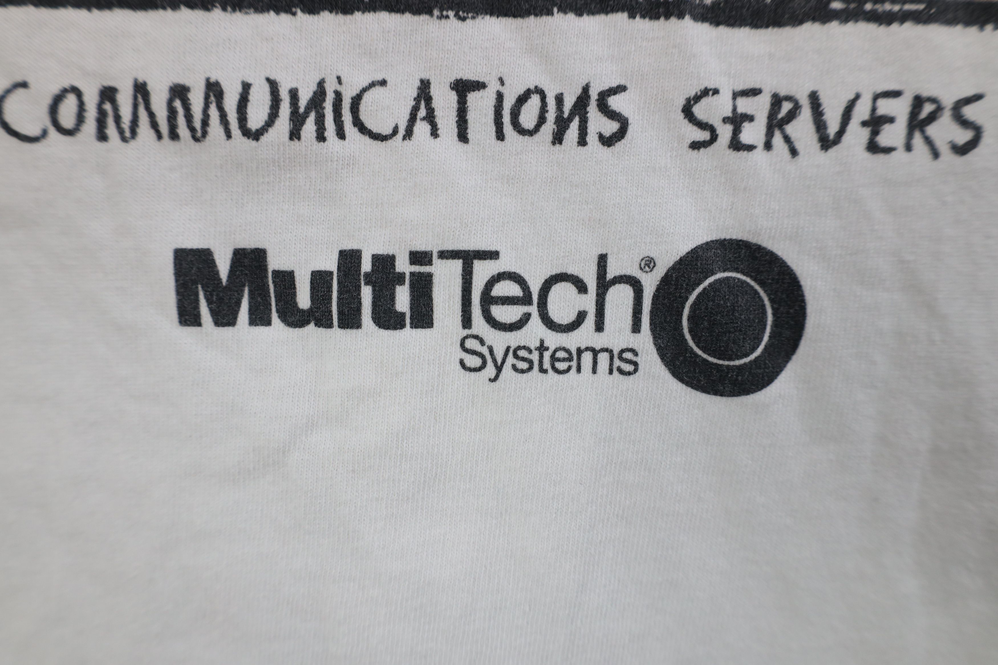 Vintage Vintage 90s Computer Servers Sharing Is Easy T-Shirt USA Size US XL / EU 56 / 4 - 7 Thumbnail