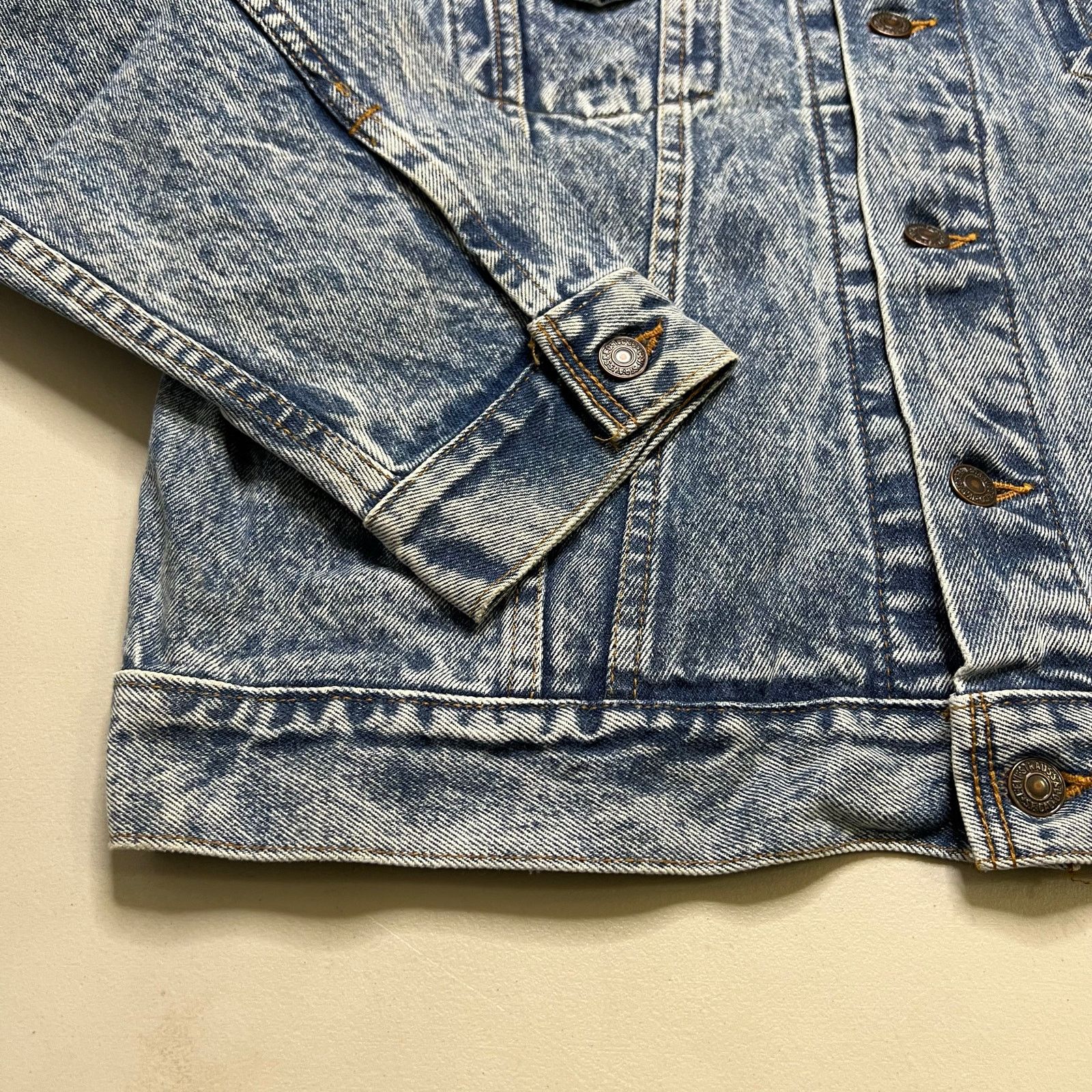 Levi's Vintage Levi’s 70507 Acid Wash Denim Trucker Jacket USA L Size US L / EU 52-54 / 3 - 11 Thumbnail