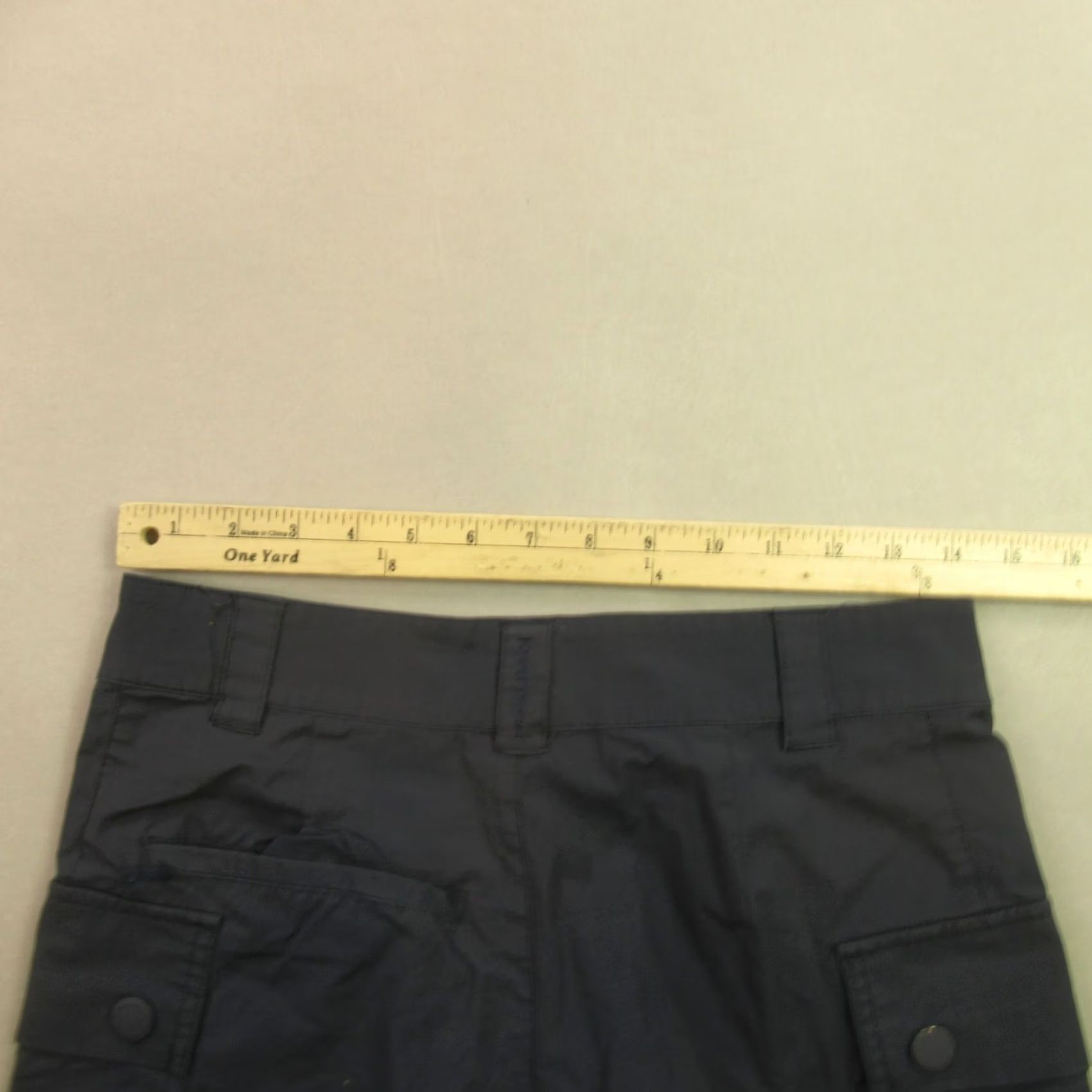Vintage Kari Traa Women's Small Chino Shorts Gray Pockets Casual Outdoor Hiking Lightweight Size 28" / US 6 / IT 42 - 5 Thumbnail