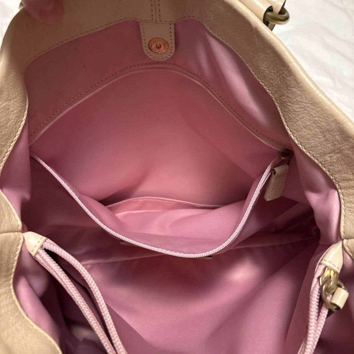 Coach Coach | Vintage Ashley Cream Leather Caryall Top Handle Size ONE SIZE - 8 Thumbnail