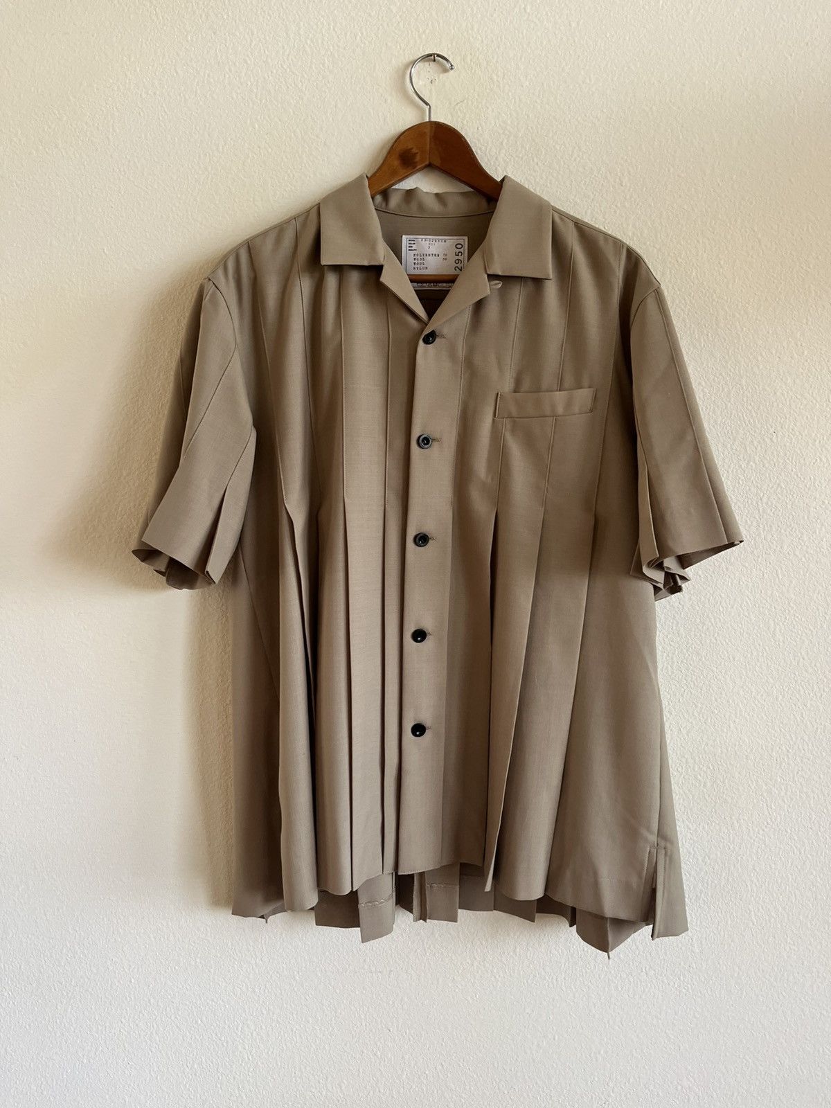 Sacai Sacai Tan Pleated Shirt Size US M / EU 48-50 / 2 - 2 Thumbnail
