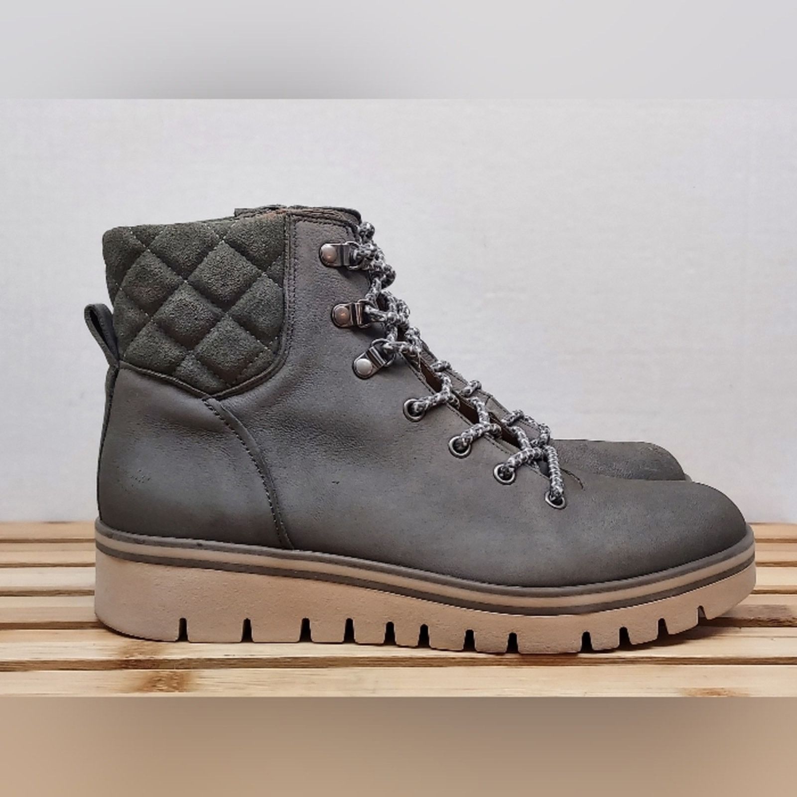 Unknown London Caslon Womens | Grey | Hanley Leather Ankle Zip Boots Size 9 Size US 9 / IT 39 - 6 Thumbnail