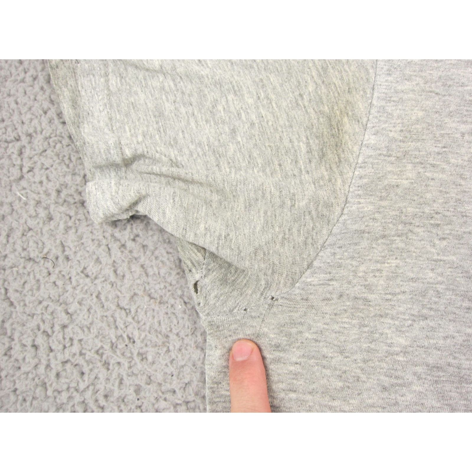 Fruit Of The Loom VINTAGE Fruit of the Loom Shirt Adult XL Gray Mens Distressed Size US XL / EU 56 / 4 - 6 Thumbnail