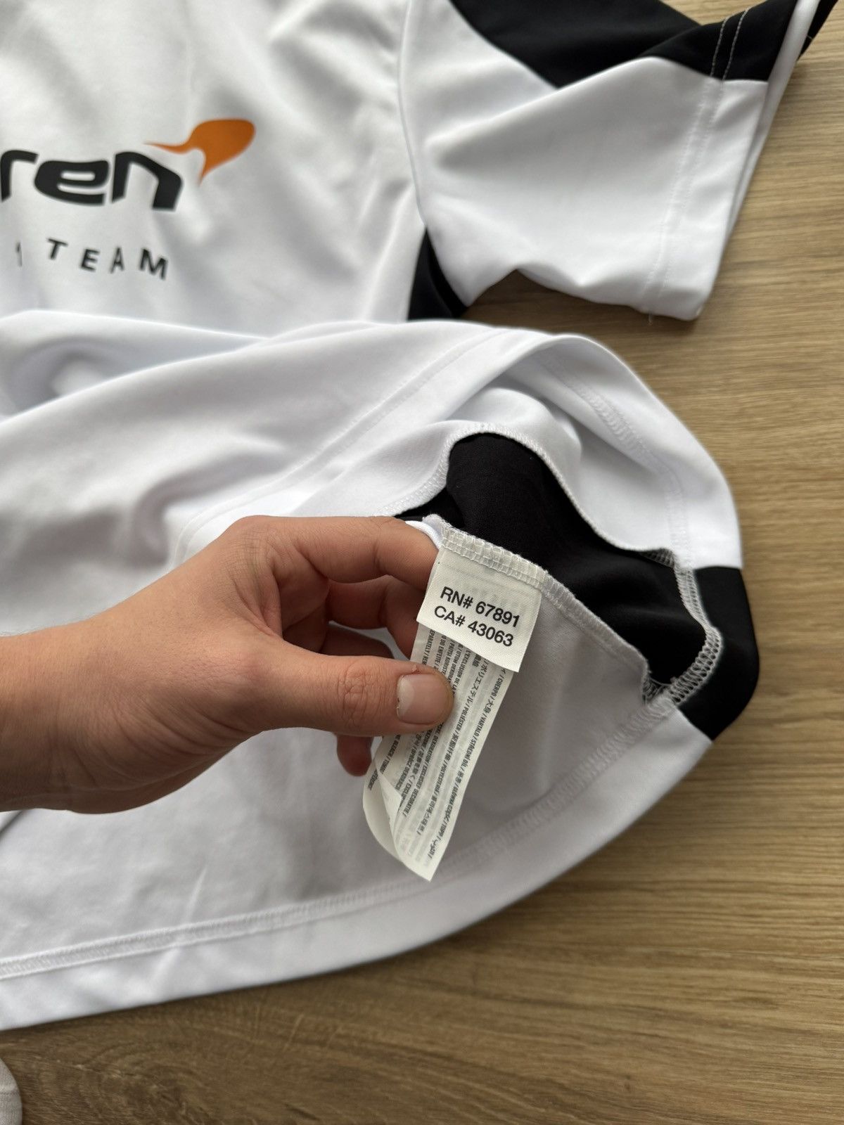 Malcolm McLaren McLaren Racing Formula 1 Team Big Logo Jerseys Box Fit Shirt Size US M / EU 48-50 / 2 - 9 Thumbnail