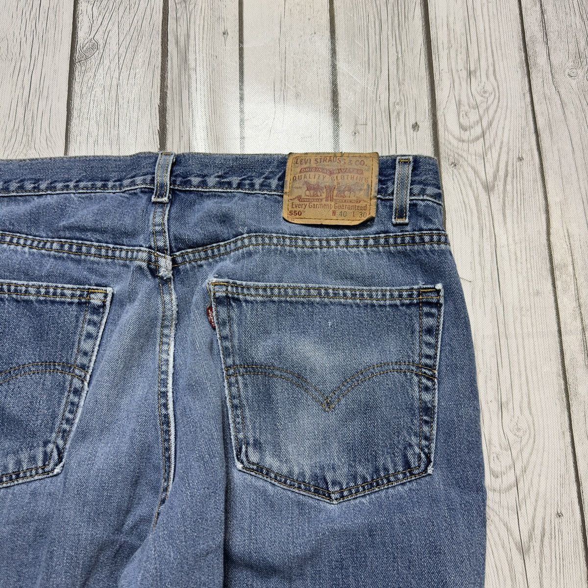 Levi's × Vintage Vintage Levi’s 550 jeans Size US 40 / EU 56 - 4 Thumbnail