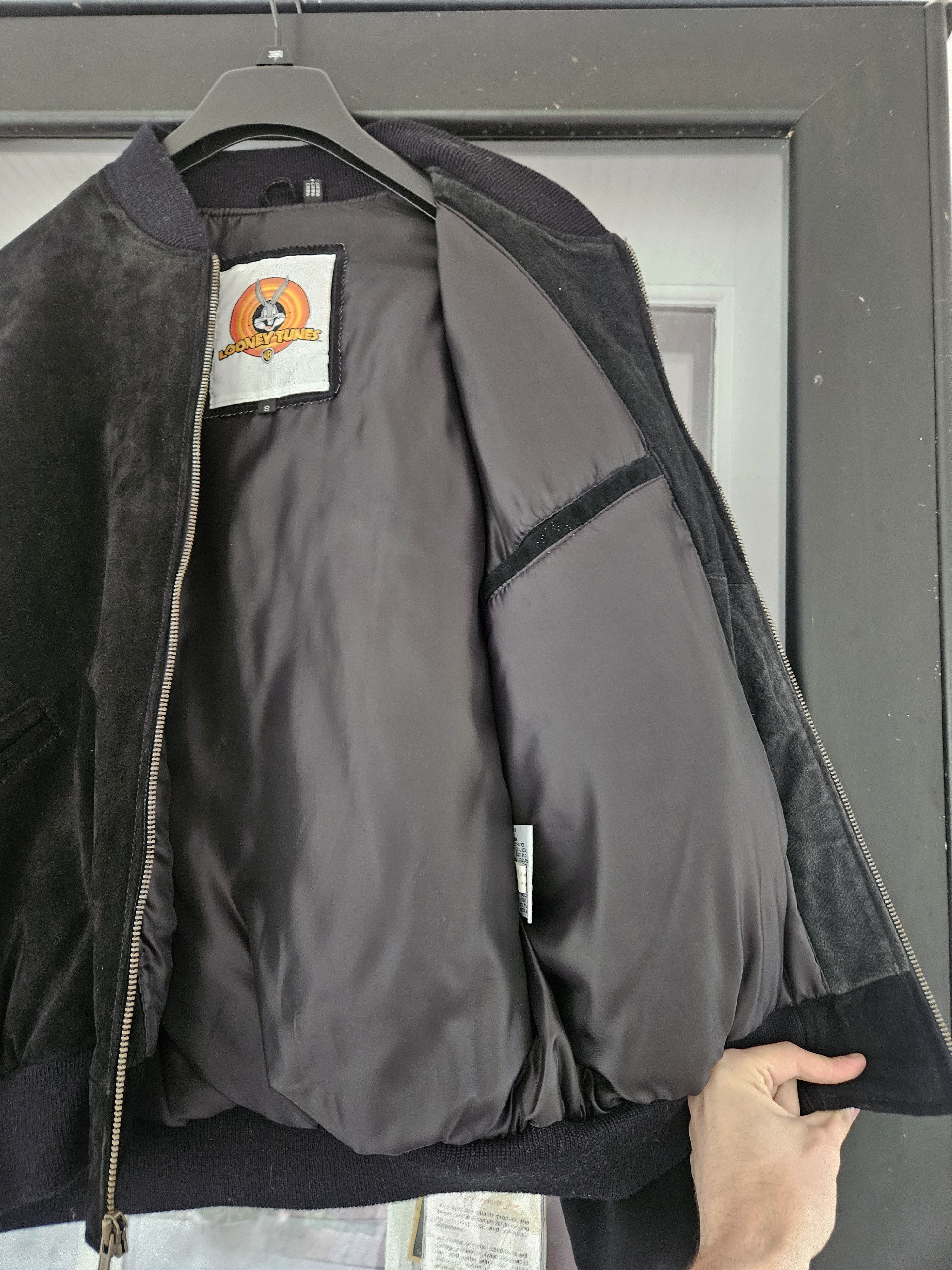 Warner Bros Looney Tunes Black Leather Patched Bomber Jacket Size US S / EU 44-46 / 1 - 9 Thumbnail
