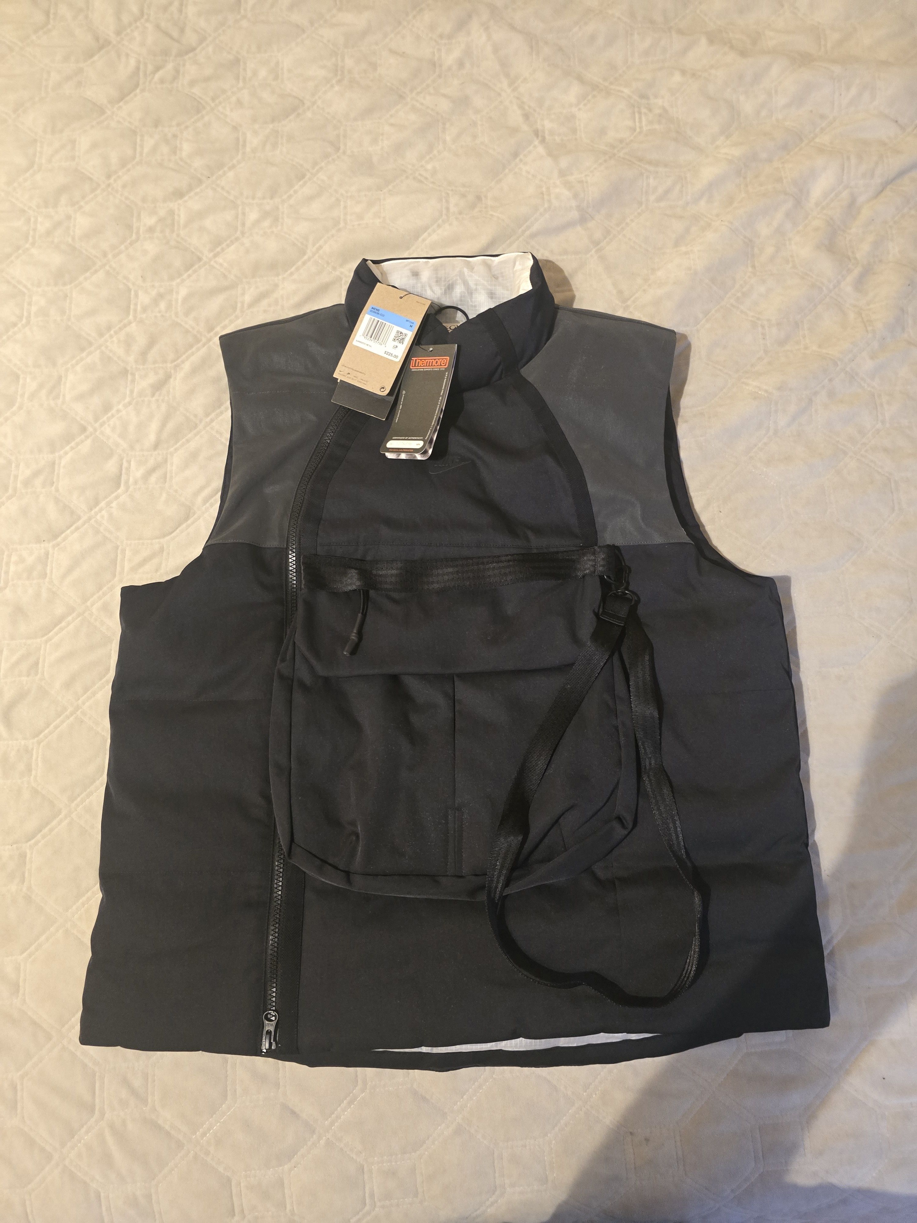 Nike Nike Therma-FIT Insulated Vest Black/Grey sz M Size US M / EU 48-50 / 2 - 1 Thumbnail