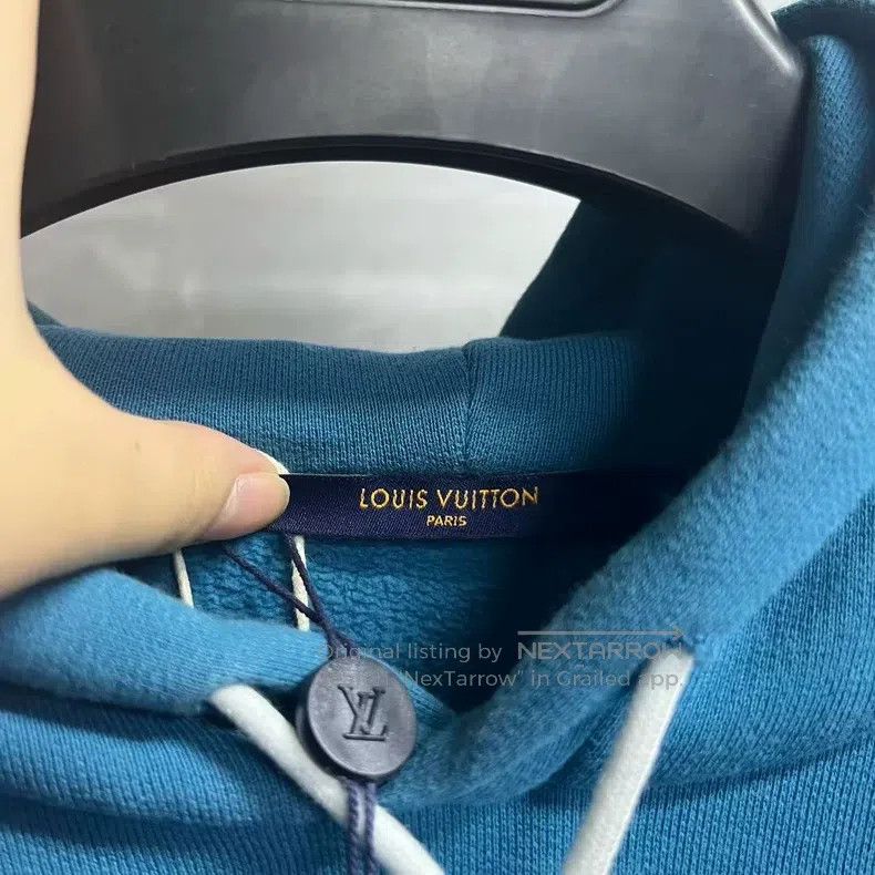 Louis Vuitton Louis Vuitton New Blue Letter Logo Embroidered Long Sleeve Size US L / EU 52-54 / 3 - 2 Thumbnail