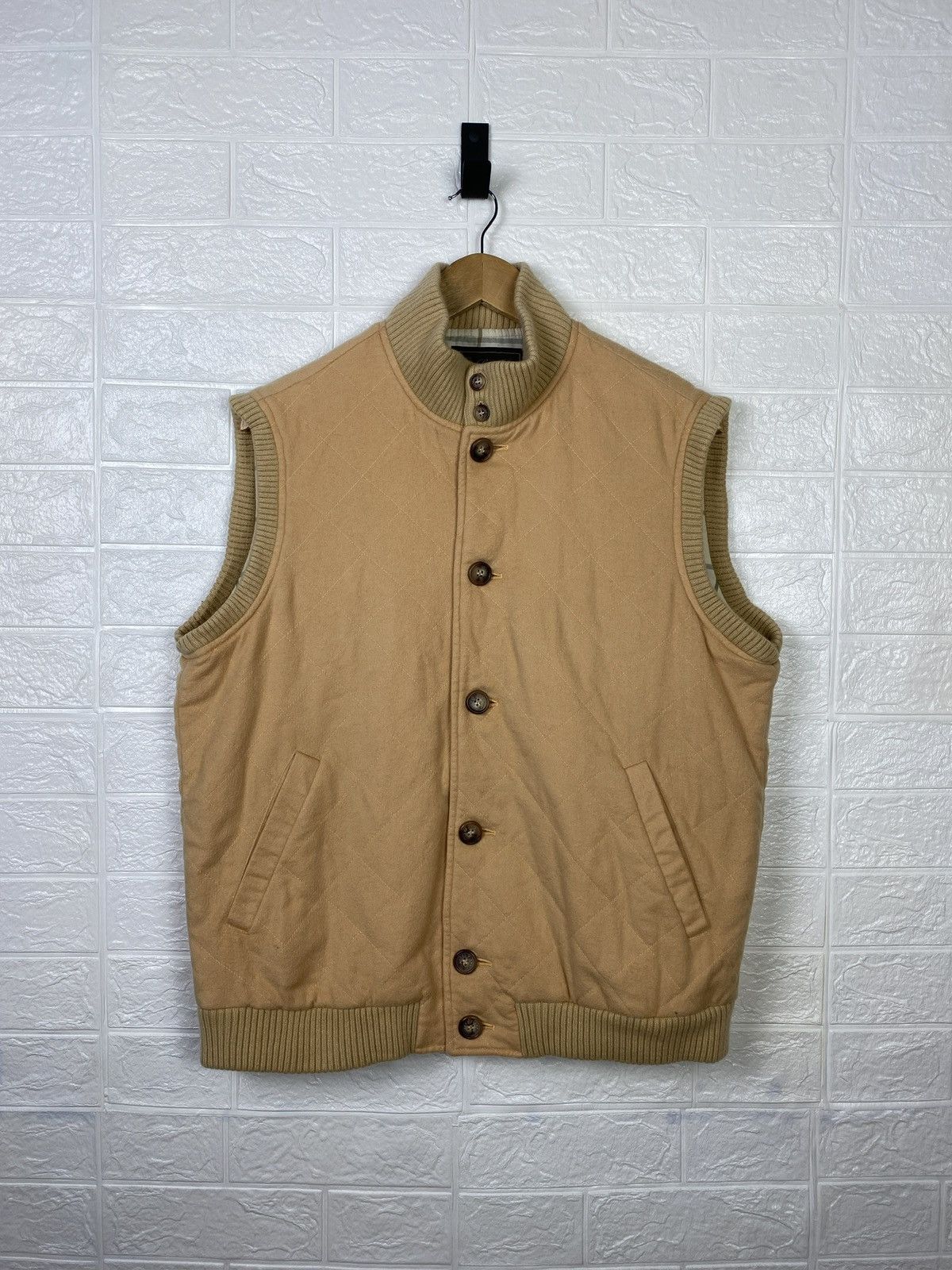 LORO PIANA Men's 100% Cashmere Wool Vest ~ 5 Buttons; Made in Italy; MAA719