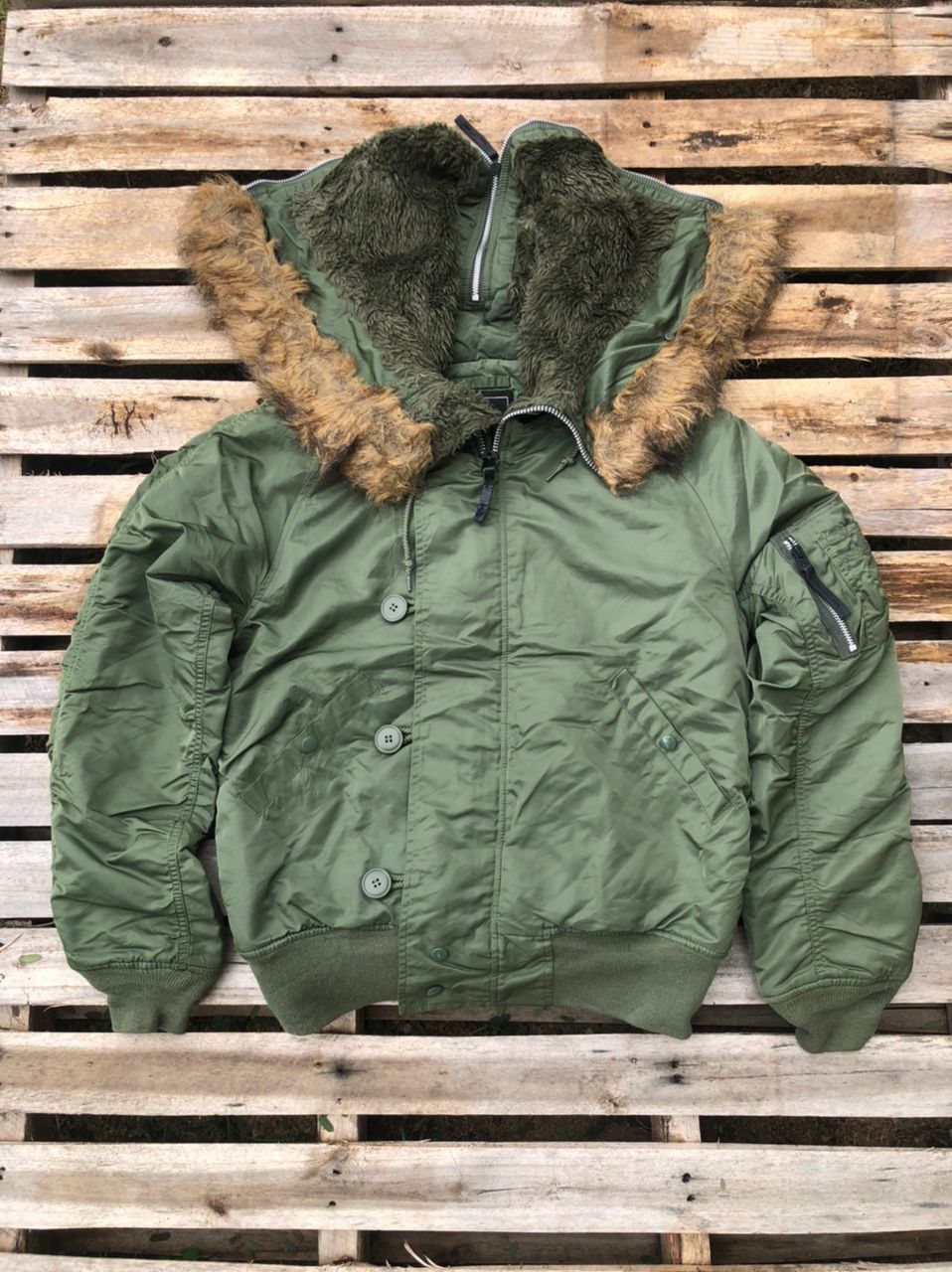Alpha Industries × Vintage Vintage Alpha Industries Fur Bomber Jacket Size US L / EU 52-54 / 3 - 1 Thumbnail