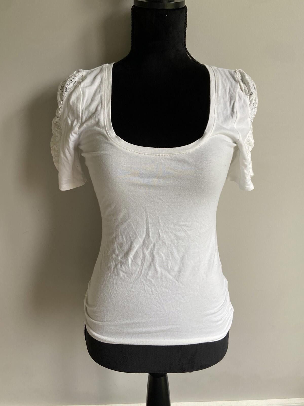 Massimo Dutti Dotti Top Half Sleeve White w Lace T-Shirt - Size X S(001) Size XS / US 0-2 / IT 36-38 - 2 Thumbnail