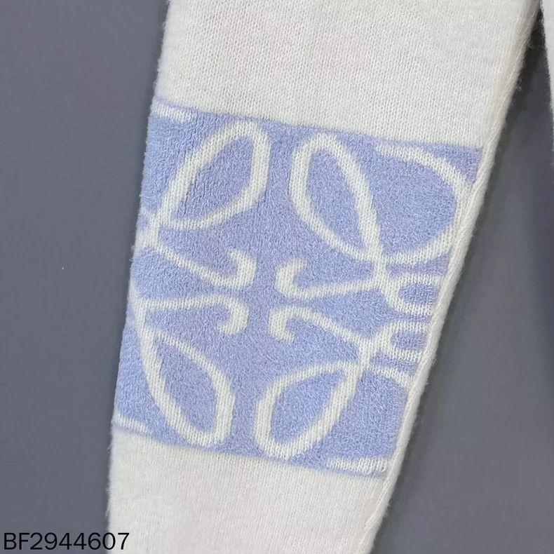 Loewe LOEWE Embroidered logo single row knit cardigan Size M / US 6-8 / IT 42-44 - 8 Thumbnail