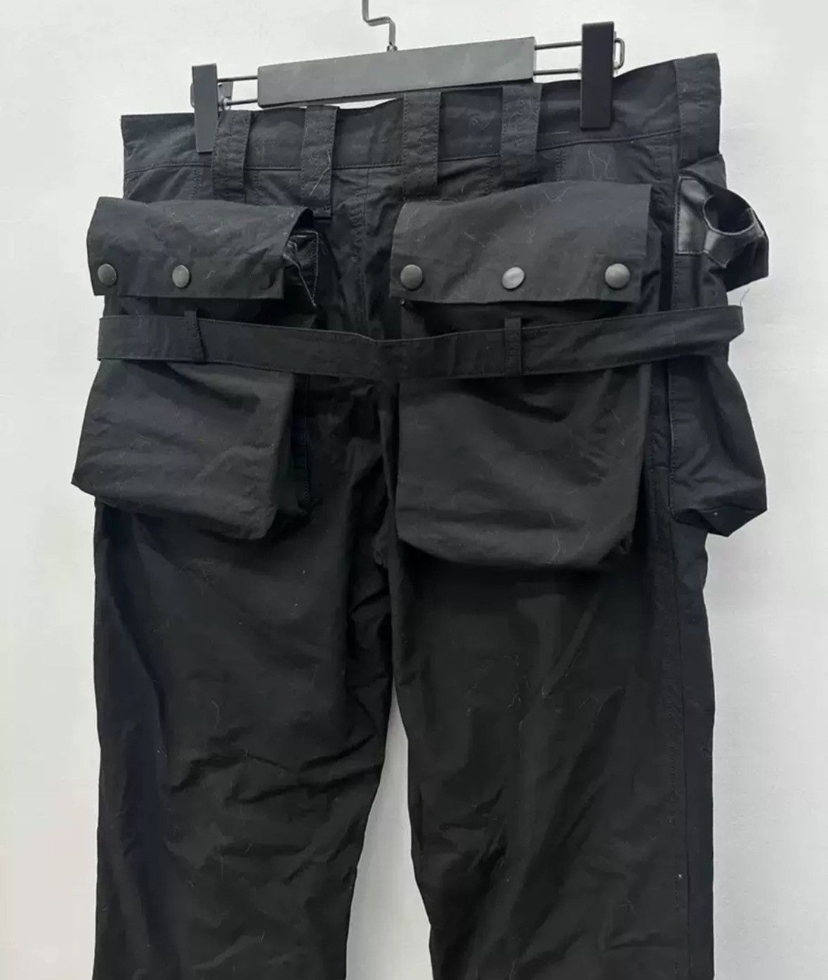Yohji Yamamoto Yohji Yamamoto Pour tactical defeated strap trousers Size US 32 / EU 48 - 5 Thumbnail