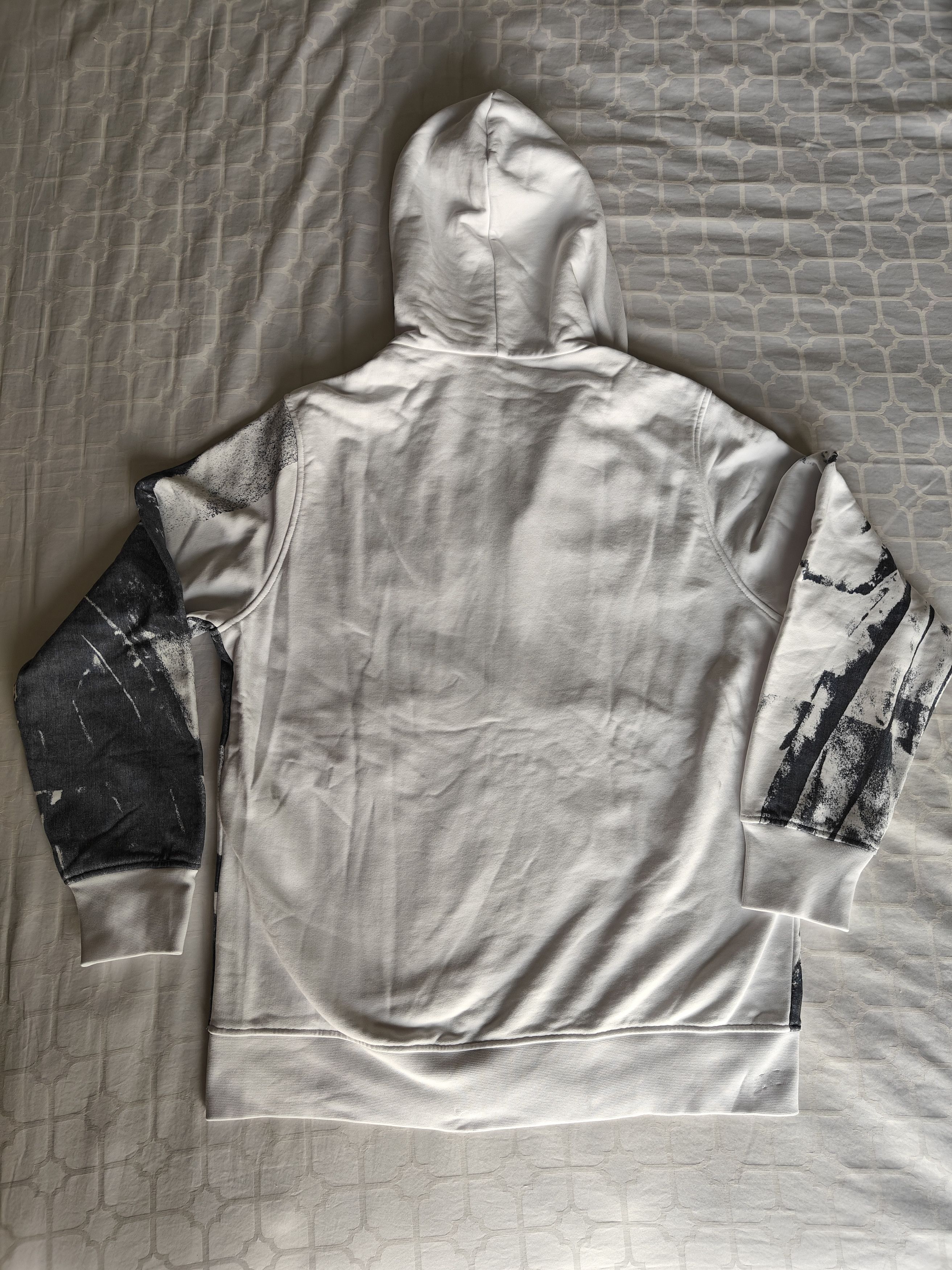 Alexander McQueen Alexander McQueen Sweater/Hoodie Size US L / EU 52-54 / 3 - 3 Thumbnail
