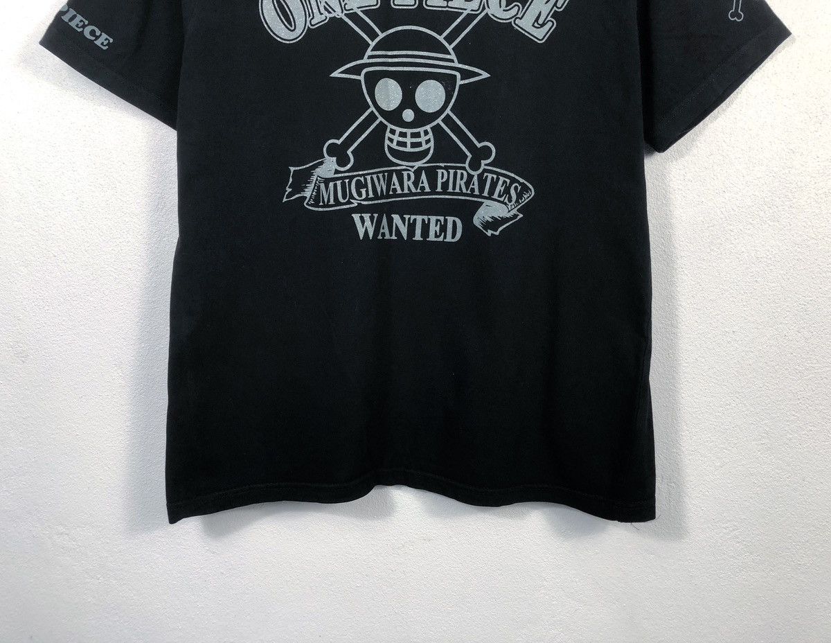 Anime × Japanese Brand × One Piece Rare One Piece Japan Big Logo Tee Size US L / EU 52-54 / 3 - 4 Thumbnail