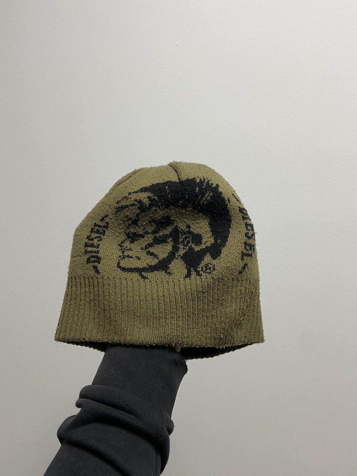 Diesel × Vintage Diesel Hat Vintage big Logo beanie skateboarding Y2K Size ONE SIZE - 1 Thumbnail