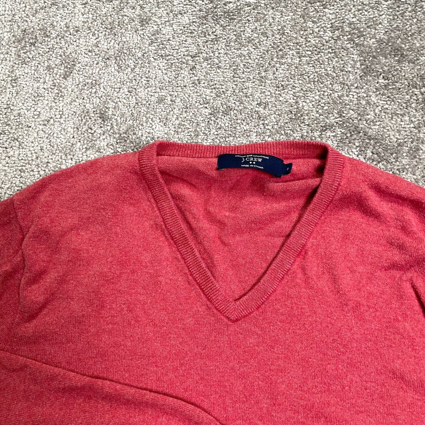 J.Crew J.Crew Men's Medium Red V-Neck Cashmere Cotton Pullover Sweater Lightweight Business Casual Size US M / EU 48-50 / 2 - 3 Thumbnail