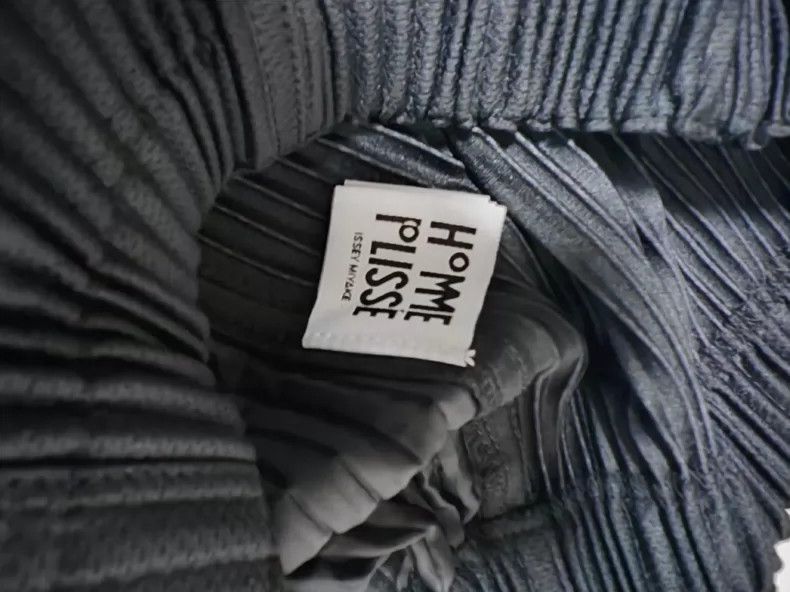Issey Miyake issey miyake size:s Pleated straight-leg trousers Size US 26 / EU 42 - 4 Thumbnail
