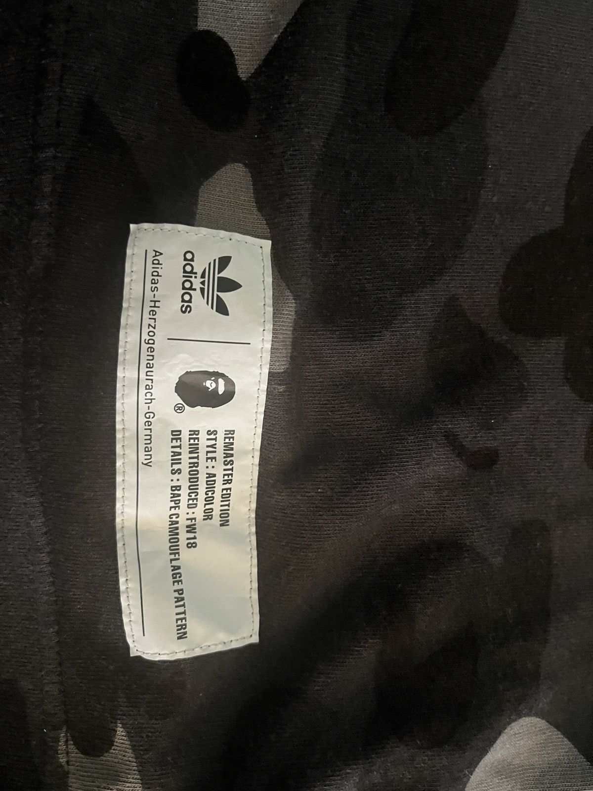 Adidas × Bape Adidas x Bape adicolor T-Shirt Black Medium Size US M / EU 48-50 / 2 - 5 Thumbnail