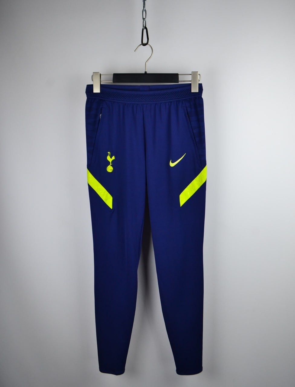 Nike Nike Tottenham Hotspur FC Strike Soccer Pants Jogger Size S Size US 30 / EU 46 - 1 Thumbnail