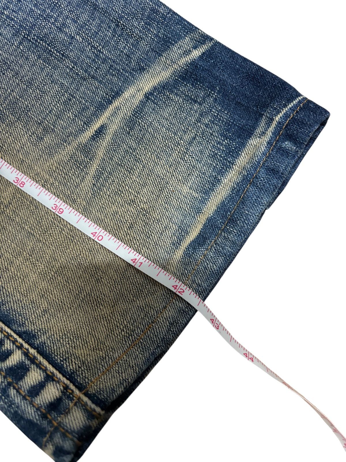 Japanese Brand Y2K Red Pepper Distressed Straight Denim Jeans Size US 31 - 12 Thumbnail