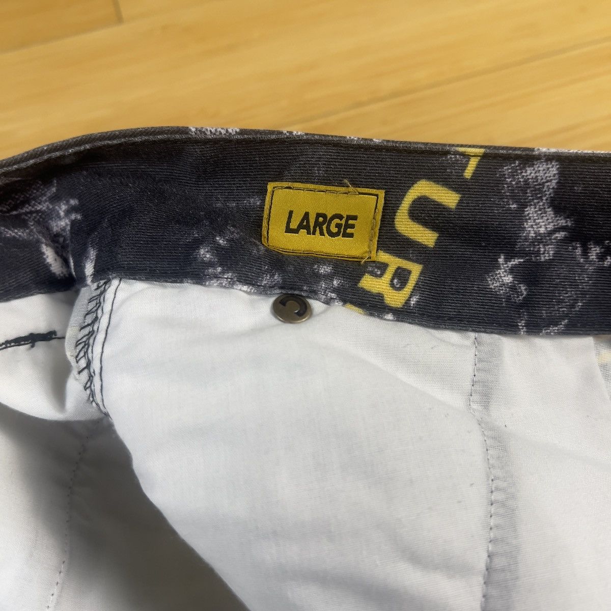 Other Carpet Turnstile Printed Denim Pants Size US 34 / EU 50 - 3 Thumbnail